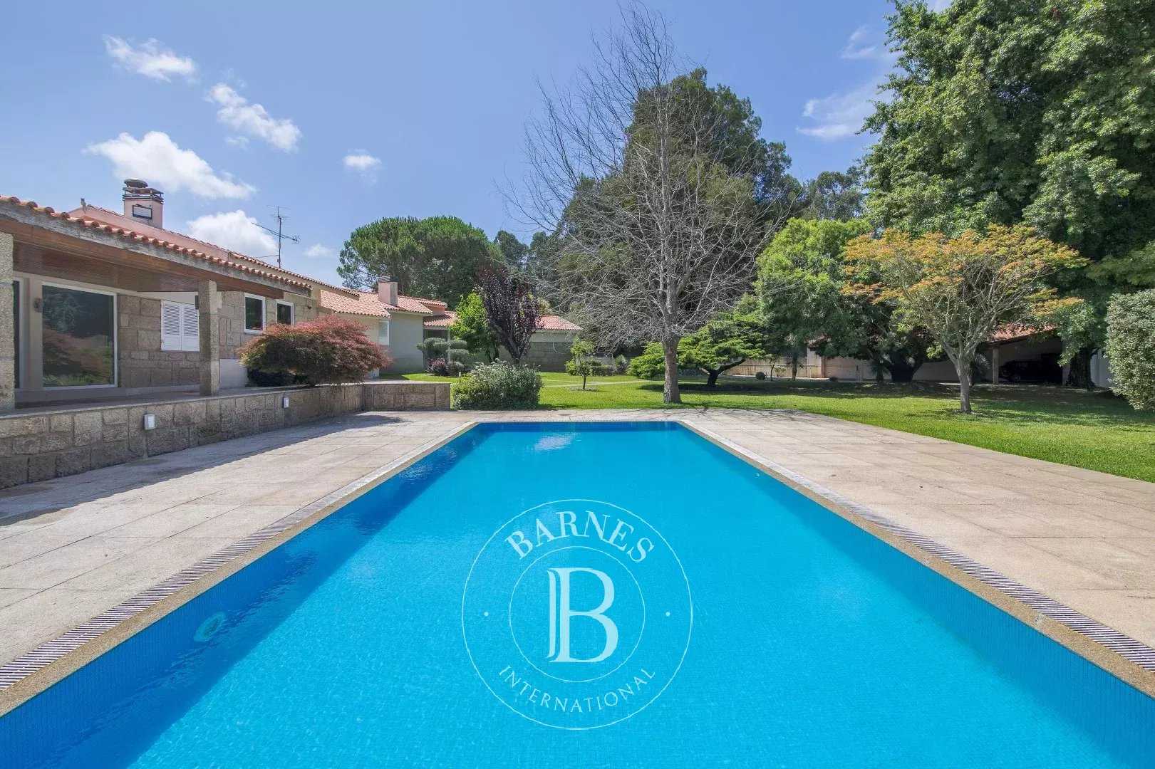 Porto  - Casa 6 Cuartos 5 Habitaciones