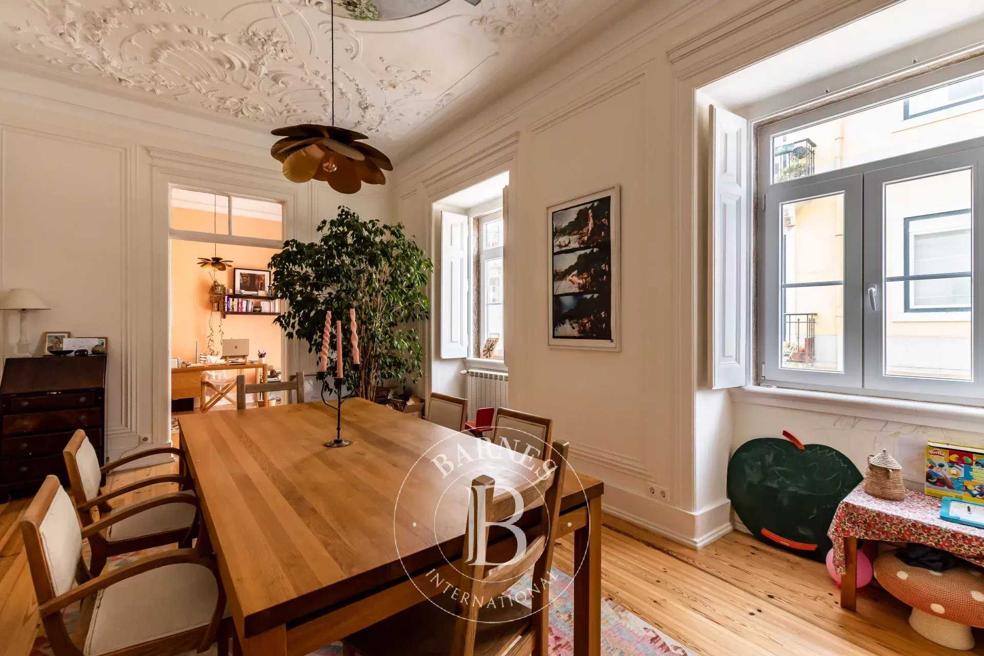 Lisboa  - Apartment 4 Bedrooms