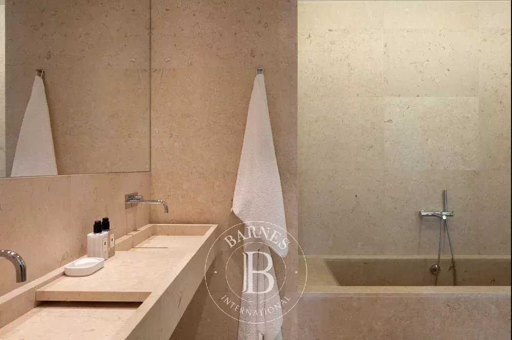 Misericórdia  - Building 