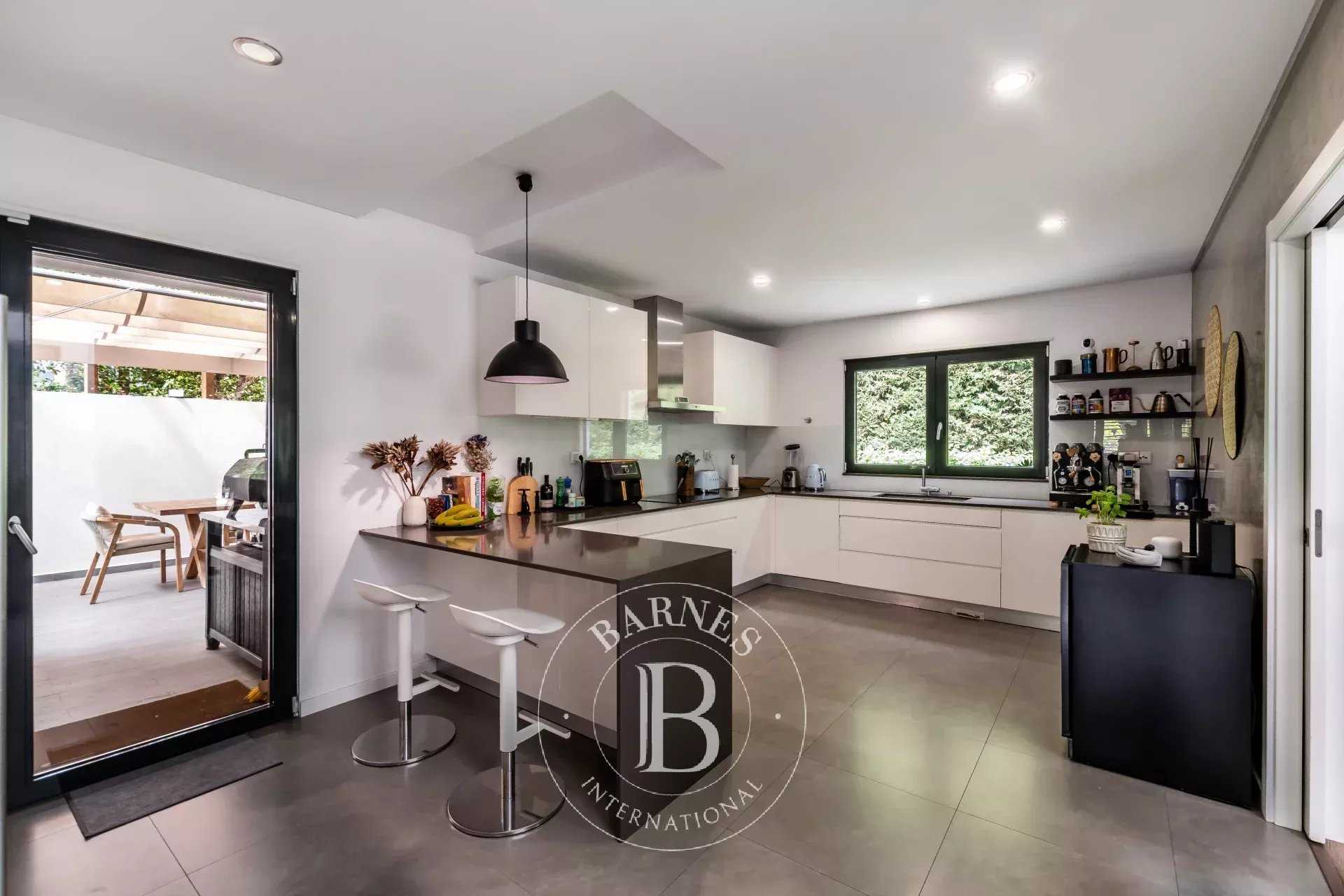 Cascais e Estoril  - Villa 6 Bedrooms