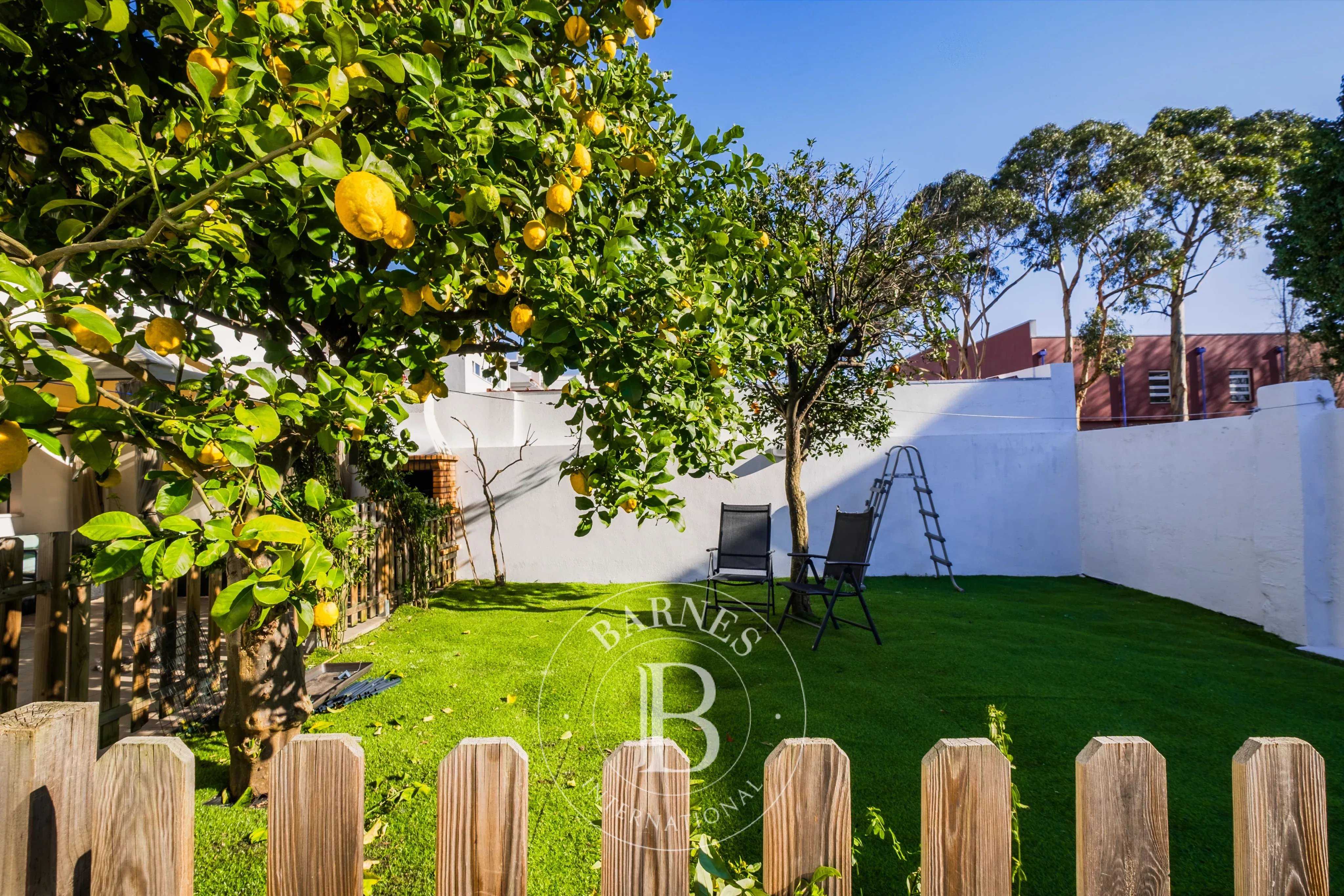 Oeiras e S. Julião da Barra, Paço de Arcos e Caxias  - Maison 