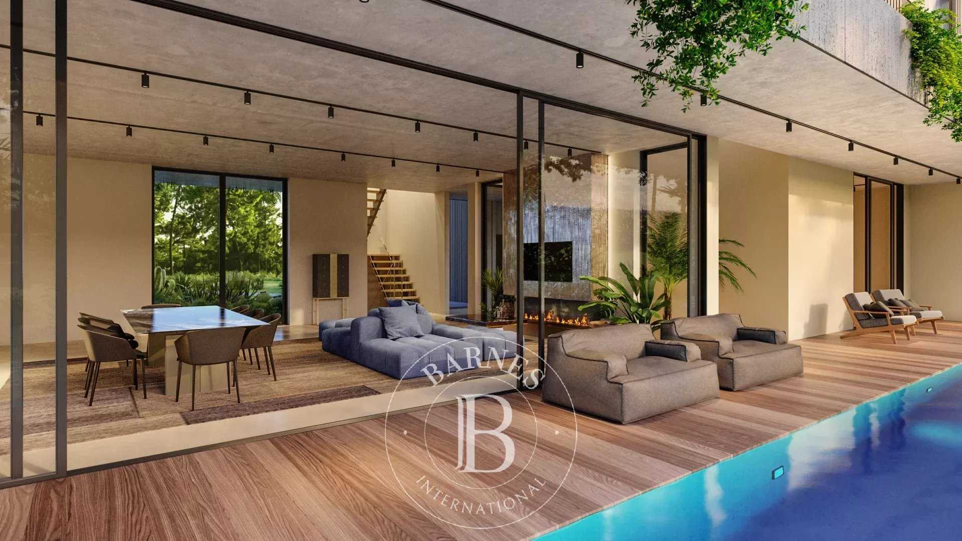 Charneca de Caparica e Sobreda  - House 4 Bedrooms