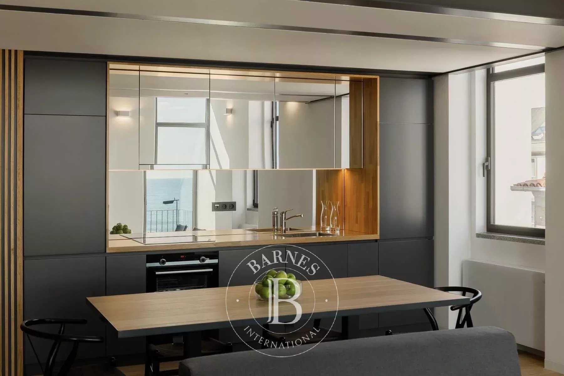 Porto  - Appartement 3 Pi&egrave;ces 2 Chambres