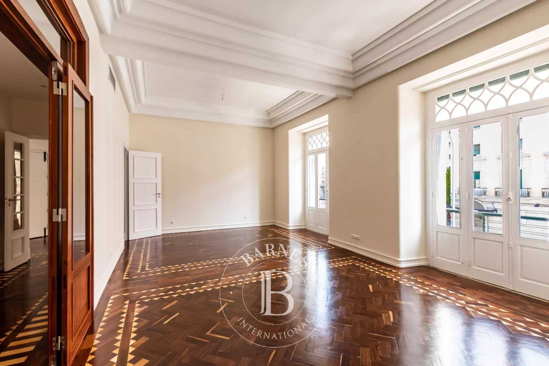 Piso Areeiro  -  ref 86063220 (picture 1)