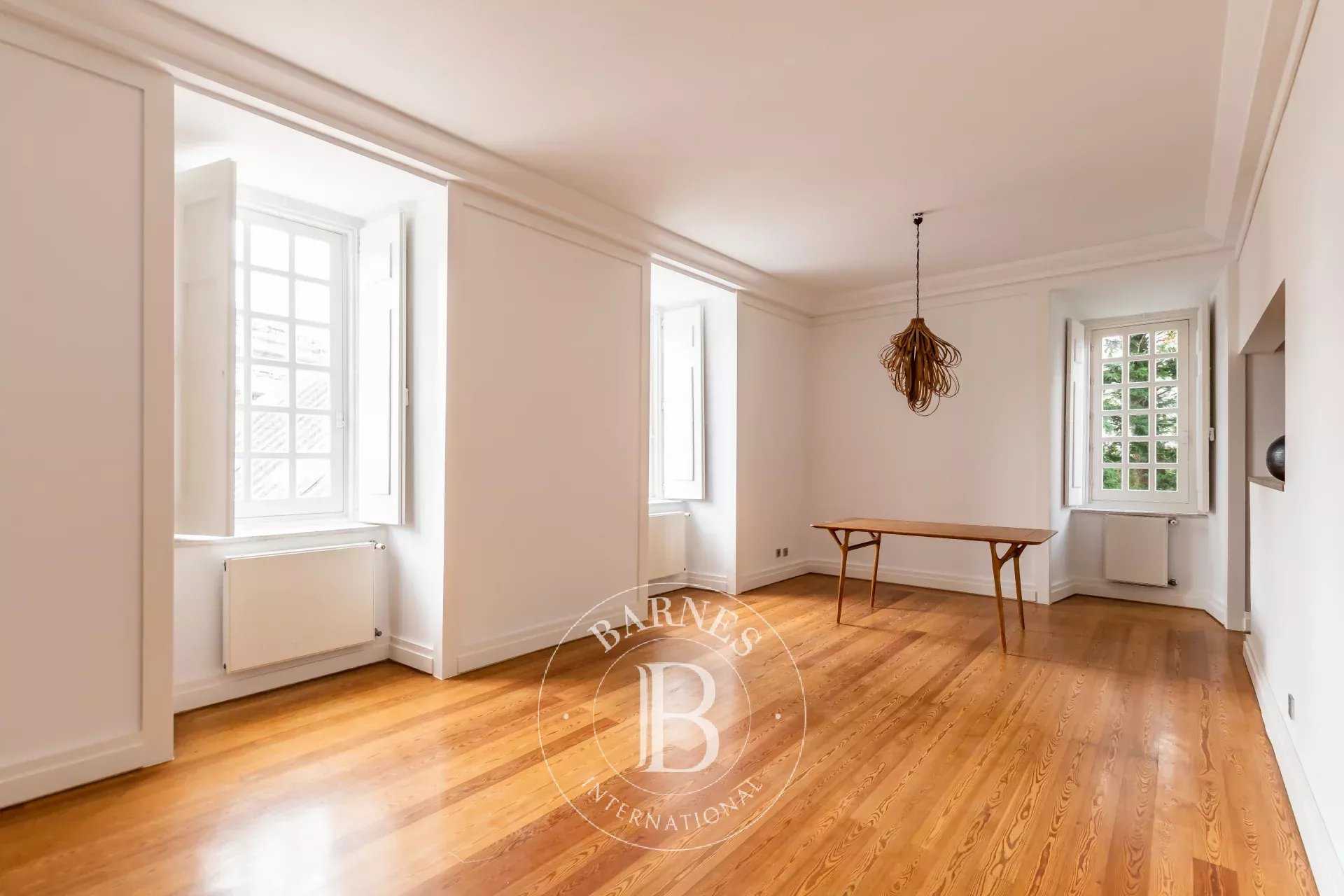 Appartement Misericórdia  -  ref 85668205 (picture 1)