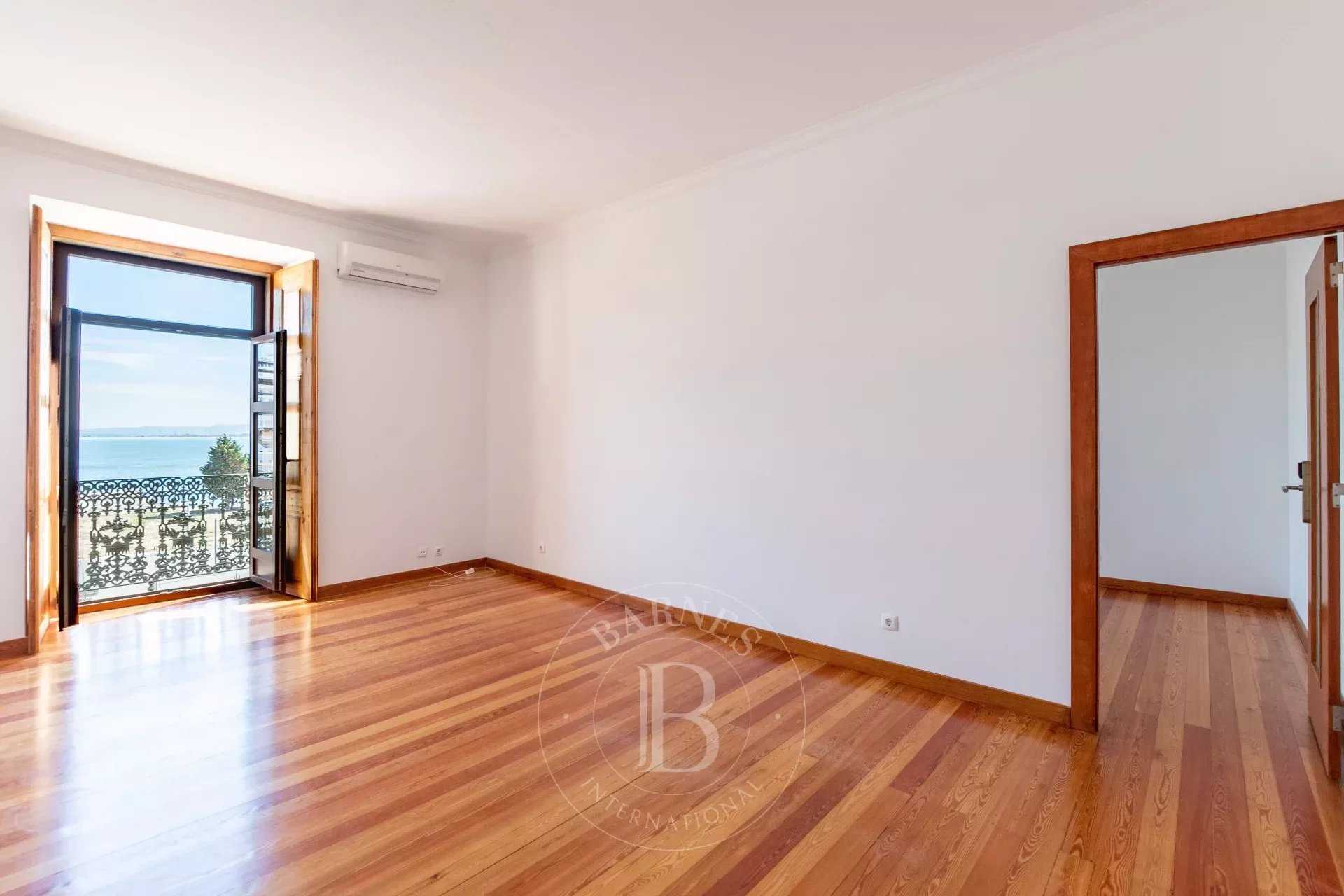 Apartment Lisboa  -  ref 83365065 (picture 1)