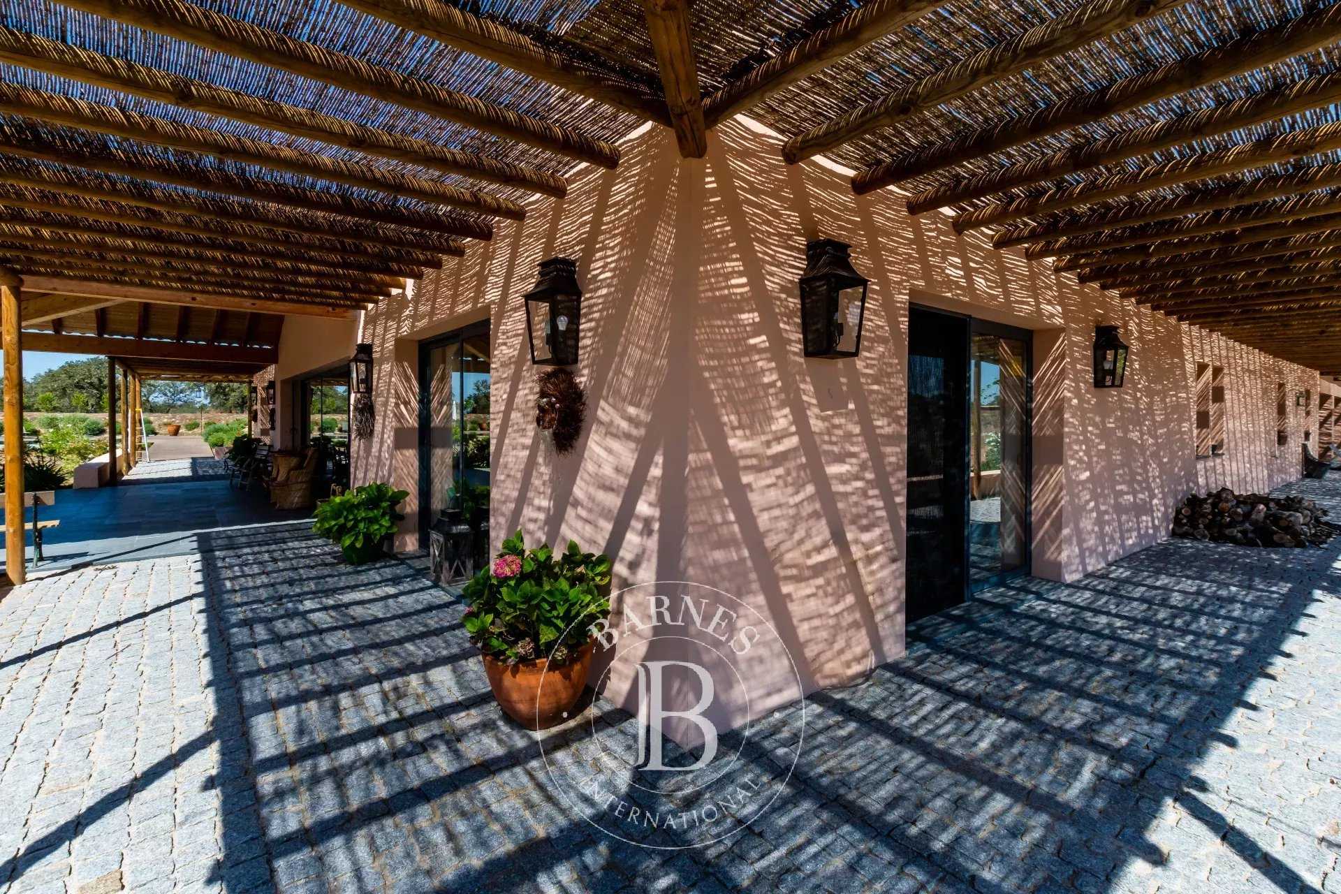 Chalet Pavia  -  ref 85094073 (picture 3)