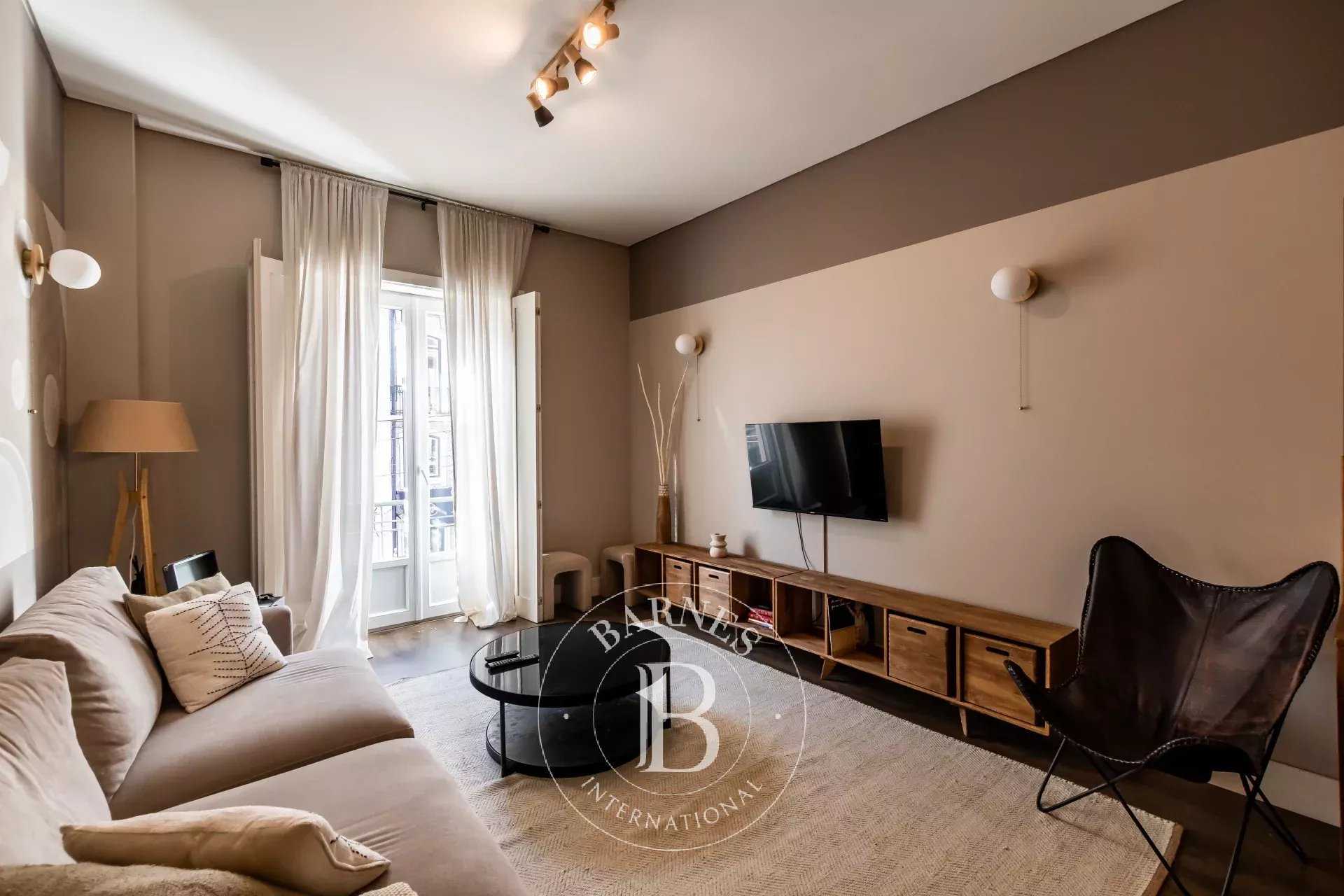 Appartement   -  ref 85636842 (picture 1)