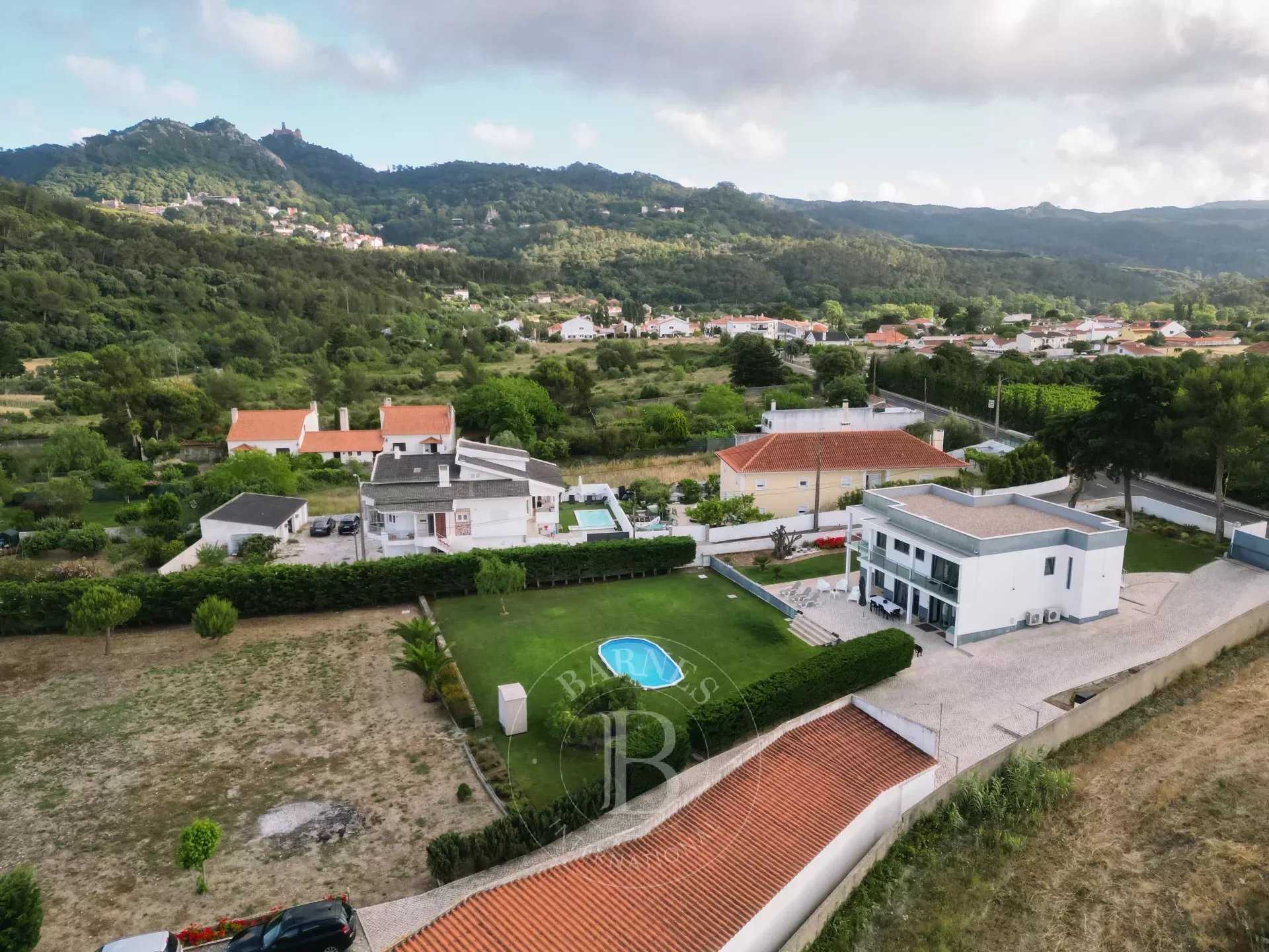 Property Sintra  -  ref 84007947 (picture 2)