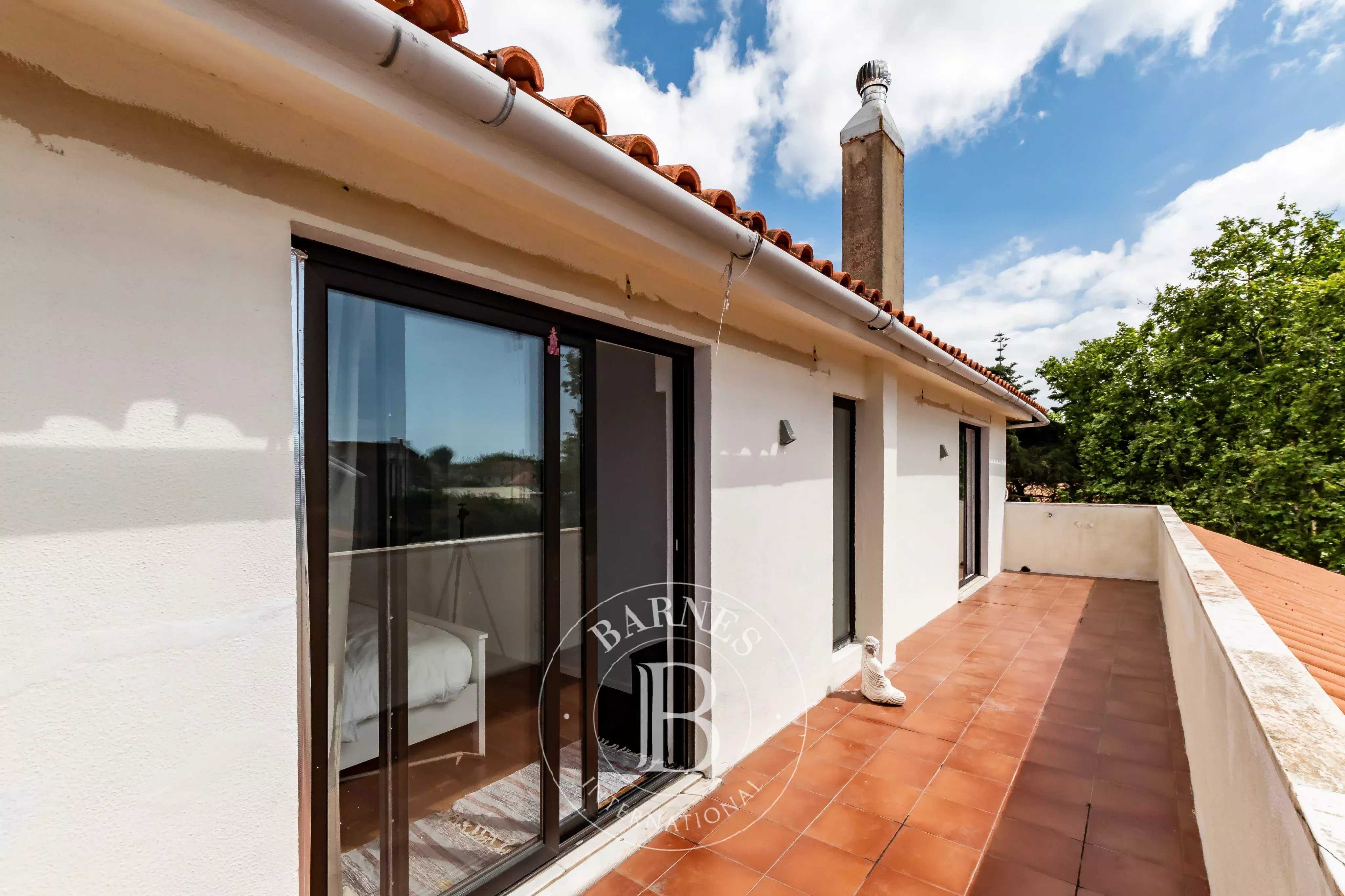 Appartement Carcavelos e Parede  -  ref 86947414 (picture 1)