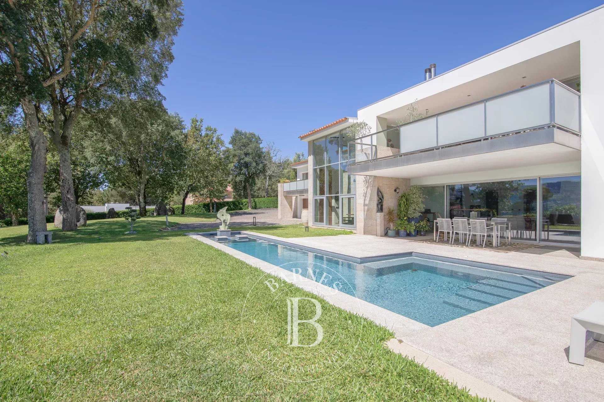 Casa Amares e Figueiredo  -  ref 86120963 (picture 1)