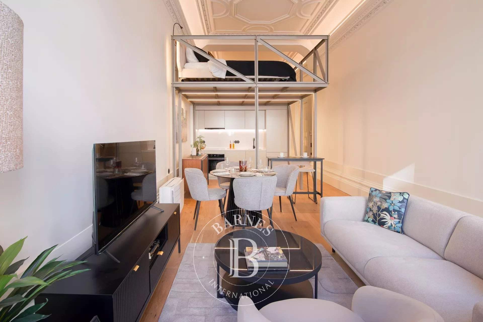 Bonfim  - Studio  - picture 2