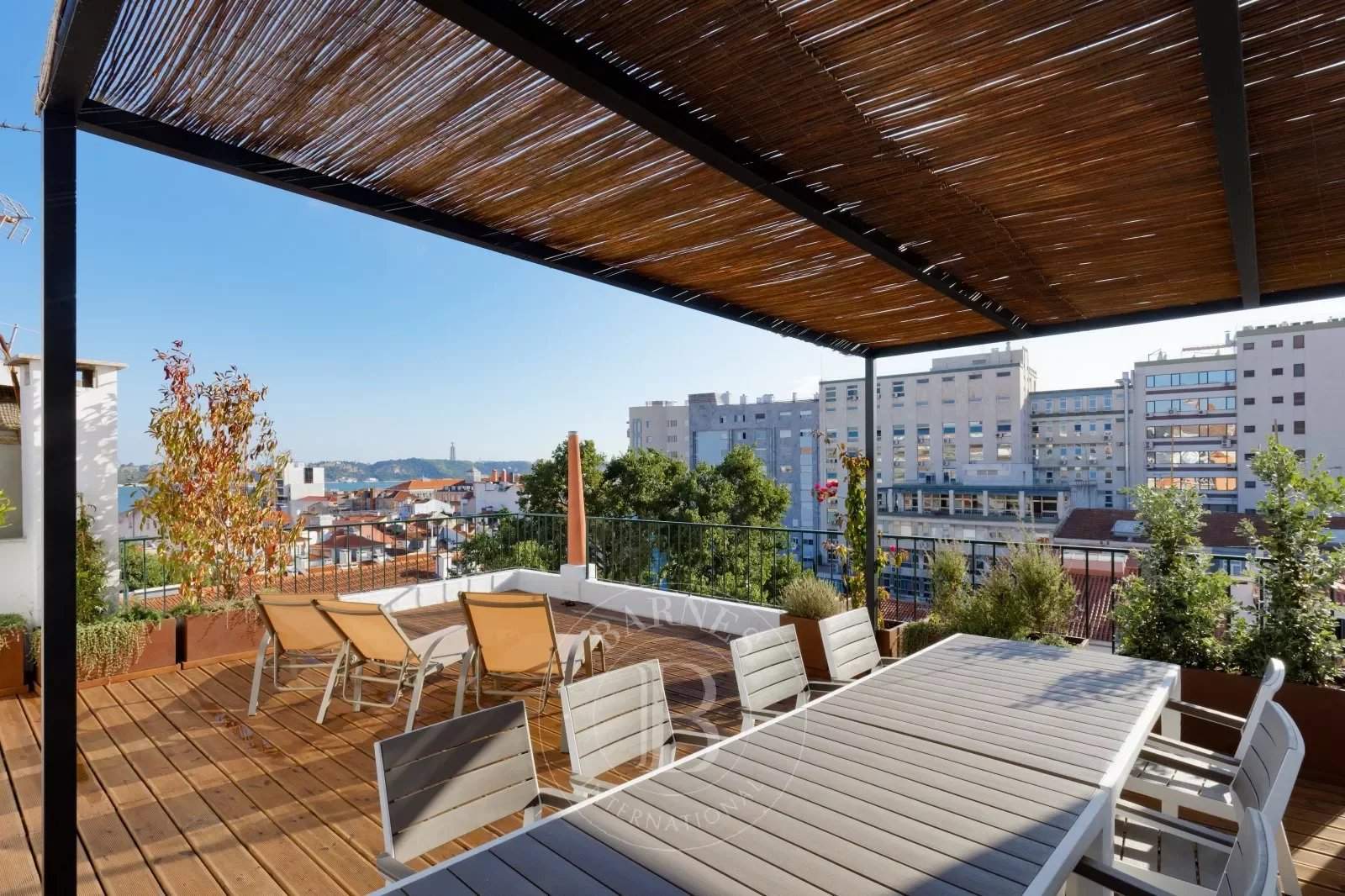 Lisboa  - Appartement 5 Pièces 3 Chambres - picture 1