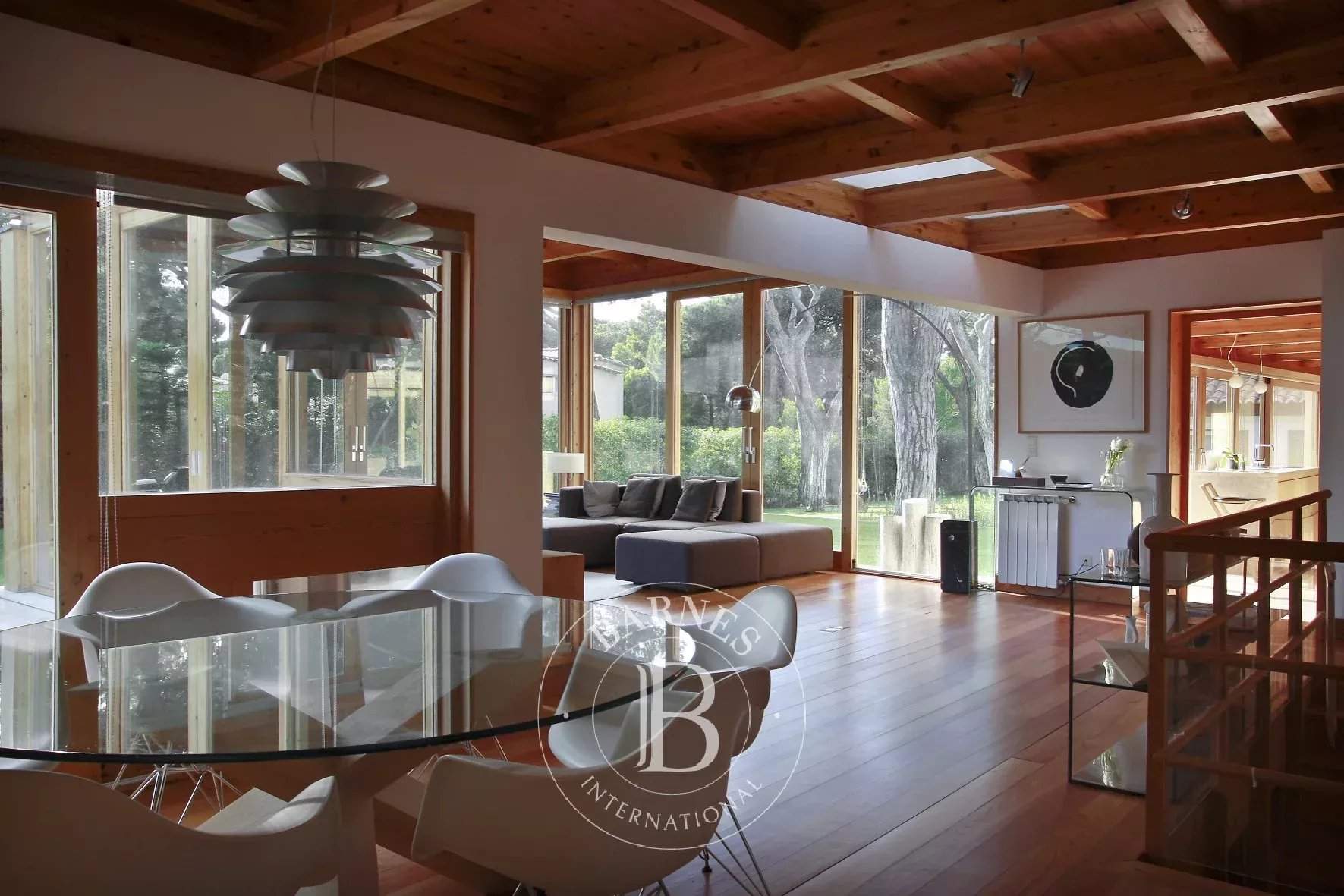   - House 5 Bedrooms - picture 10