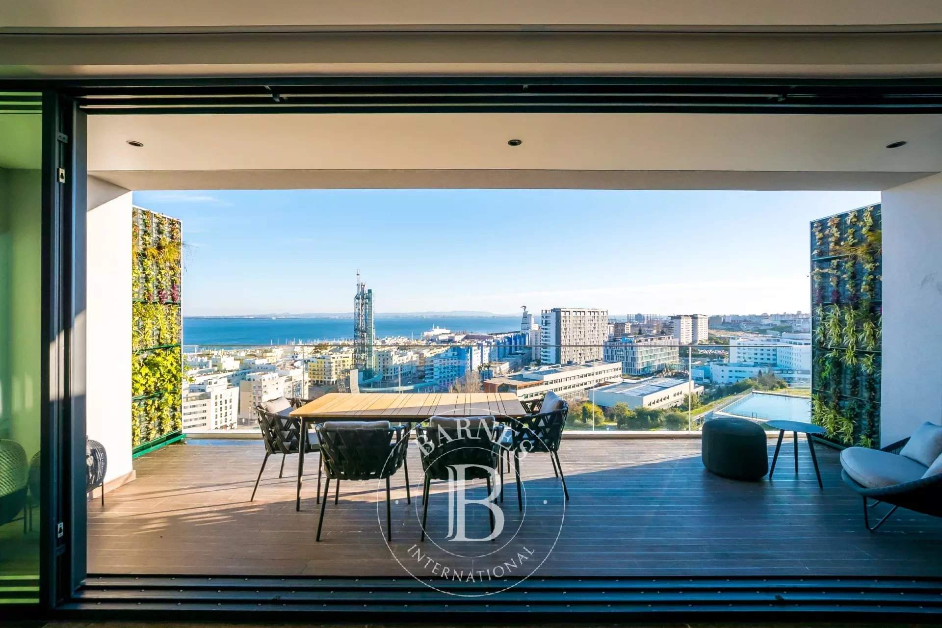 Lisboa  - Piso 6 Cuartos 3 Habitaciones - picture 1