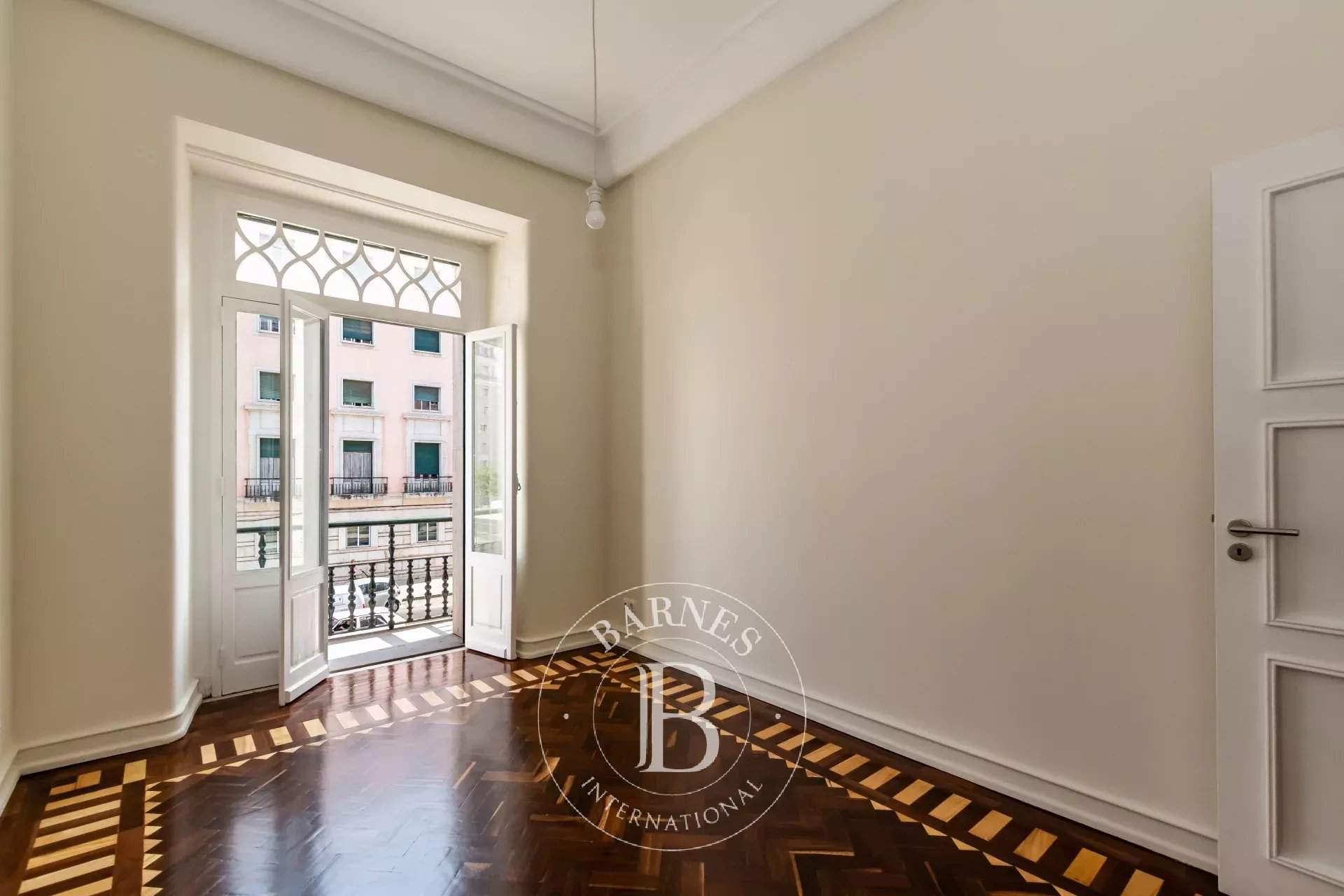 Areeiro  - Apartment 5 Bedrooms - picture 12