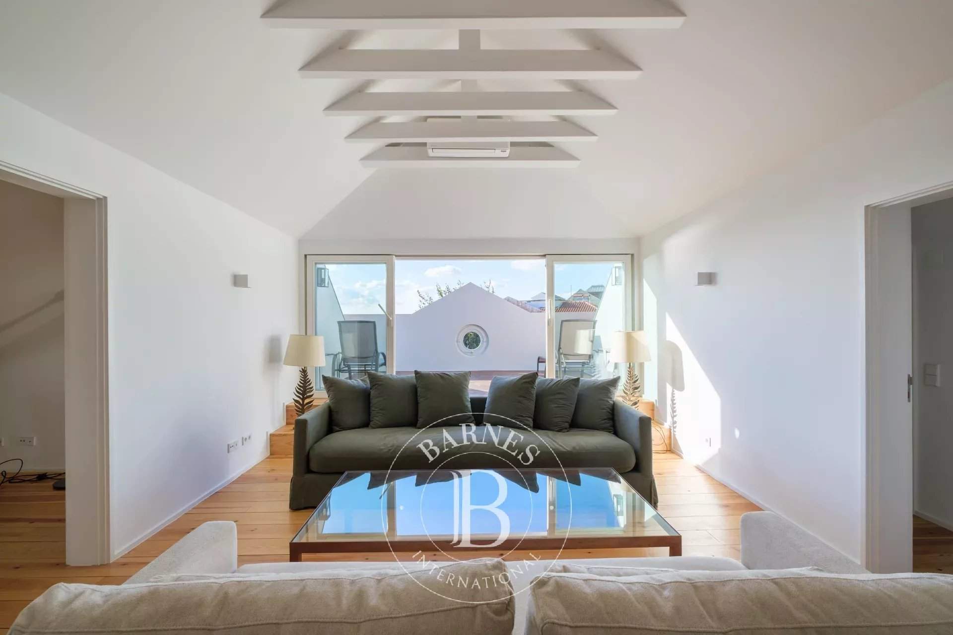 Santa Maria Maior  - Building 7 Bedrooms - picture 11