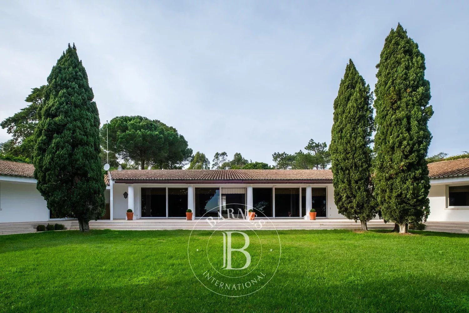 Cascais e Estoril  - House 8 Bedrooms - picture 1