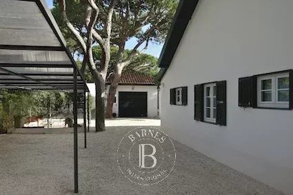   - House 5 Bedrooms - picture 4