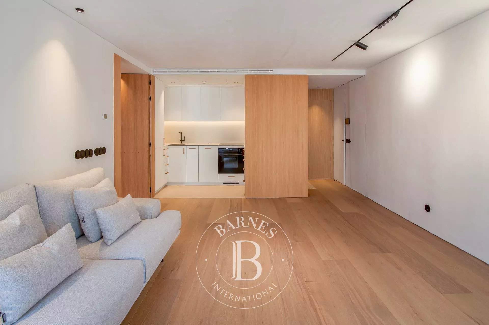 Porto  - Piso 2 Cuartos, 1 Habitacion - picture 2