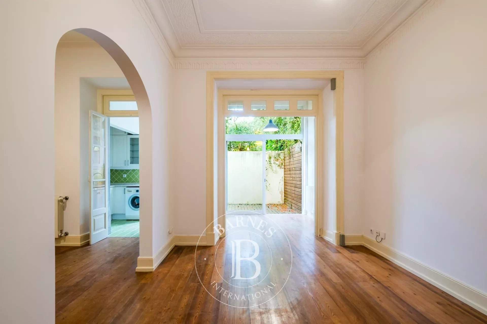 Avenidas Novas  - Apartment 2 Bedrooms - picture 1