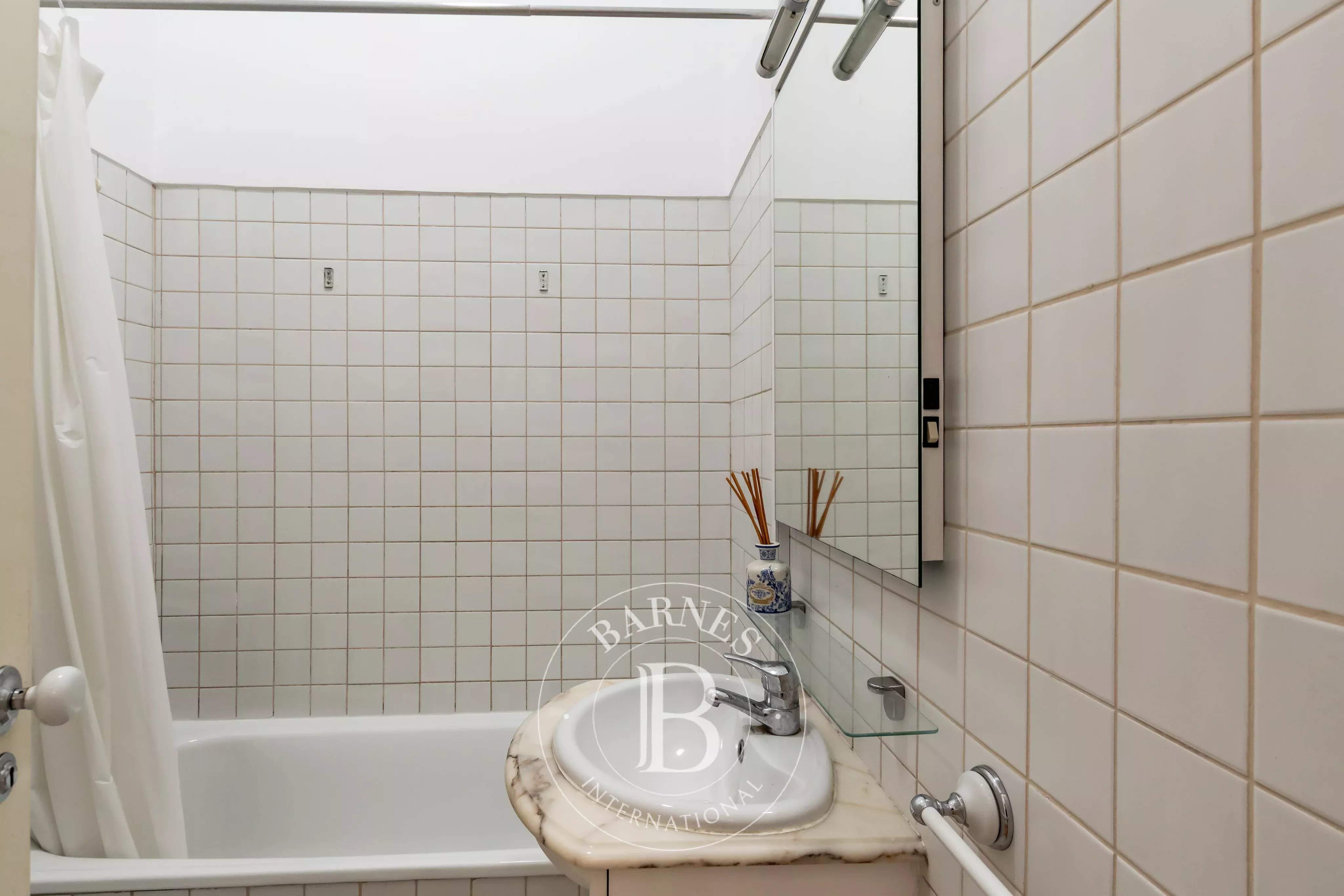 Santa Maria Maior  - Appartement 3 Pi&egrave;ces 2 Chambres - picture 14