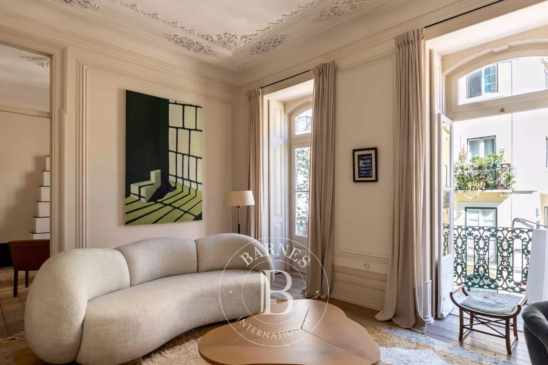 Arroios  - Piso 4 Cuartos 3 Habitaciones - picture 3