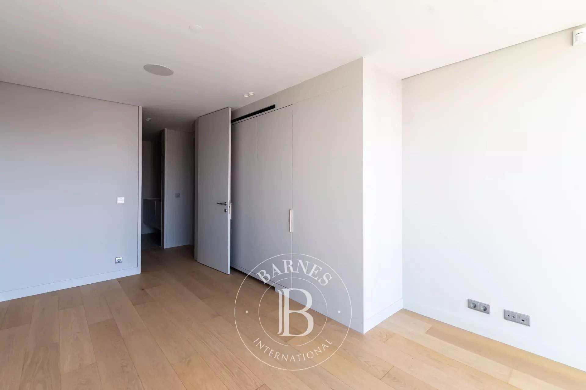 Avenidas Novas  - Penthouse 4 Pi&egrave;ces 4 Chambres - picture 11