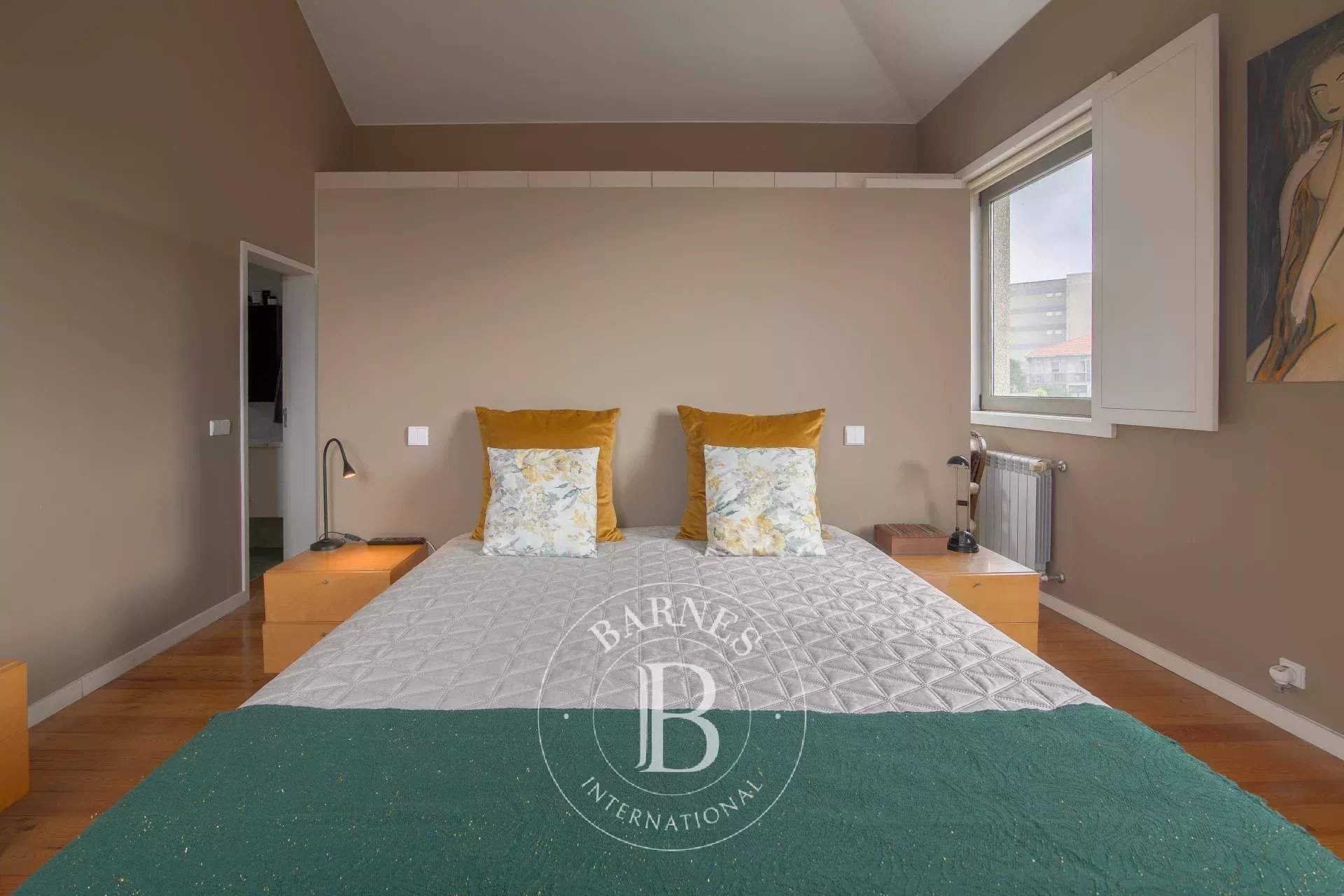 Matosinhos e Leça da Palmeira  - Casa 4 Cuartos 3 Habitaciones - picture 8