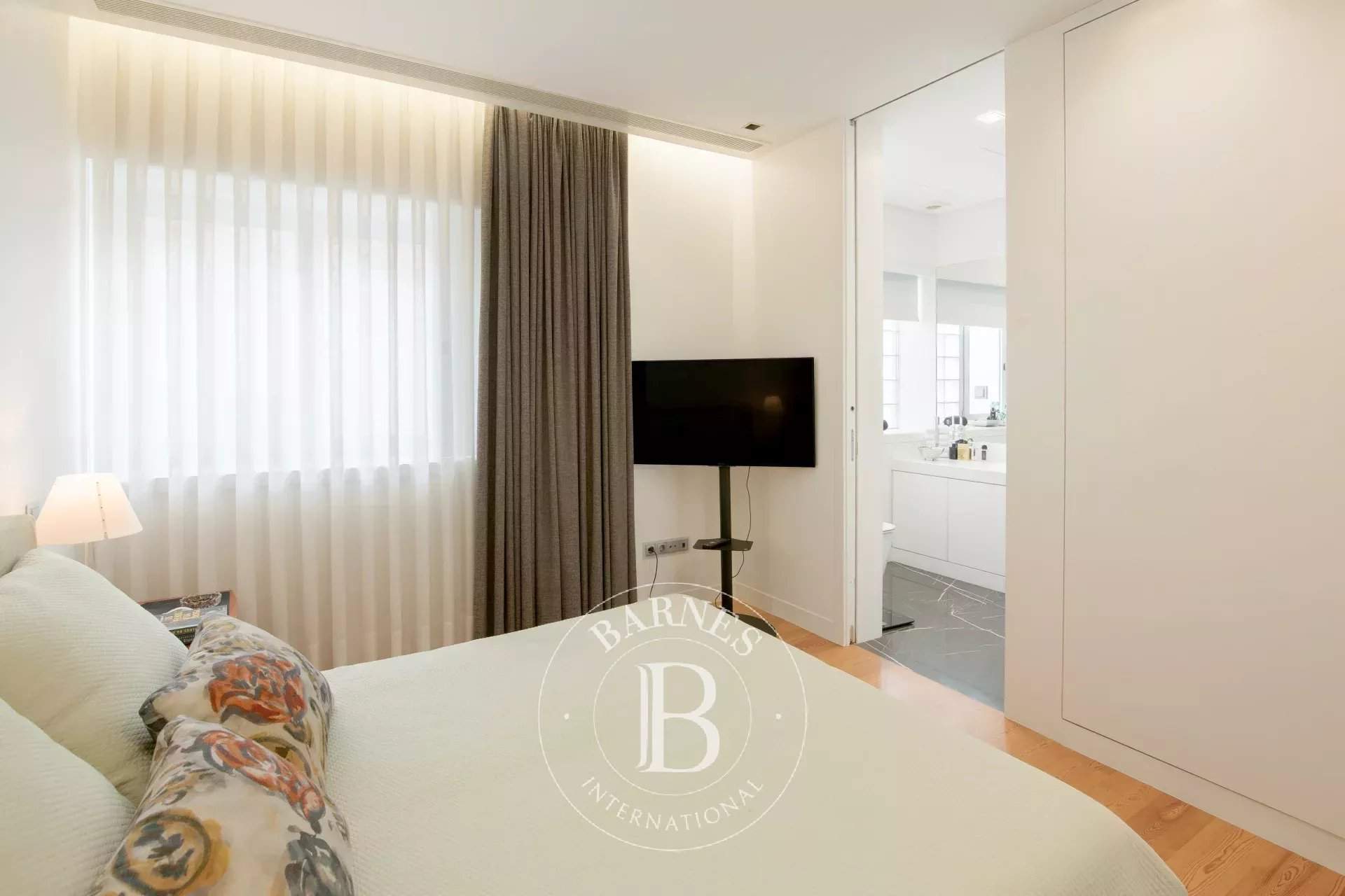 Aldoar, Foz do Douro e Nevogilde  - Casa 5 Cuartos 4 Habitaciones - picture 12