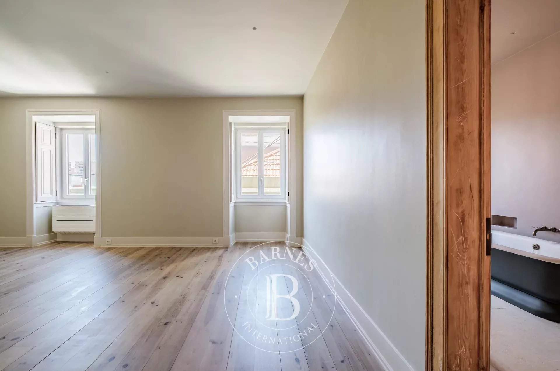 Misericórdia  - Apartment 3 Bedrooms - picture 13