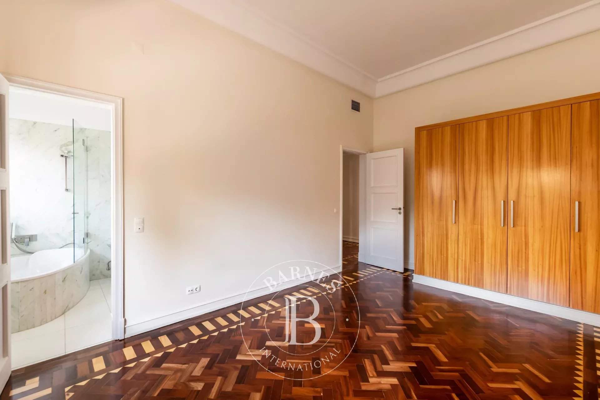 Areeiro  - Apartment 5 Bedrooms - picture 14