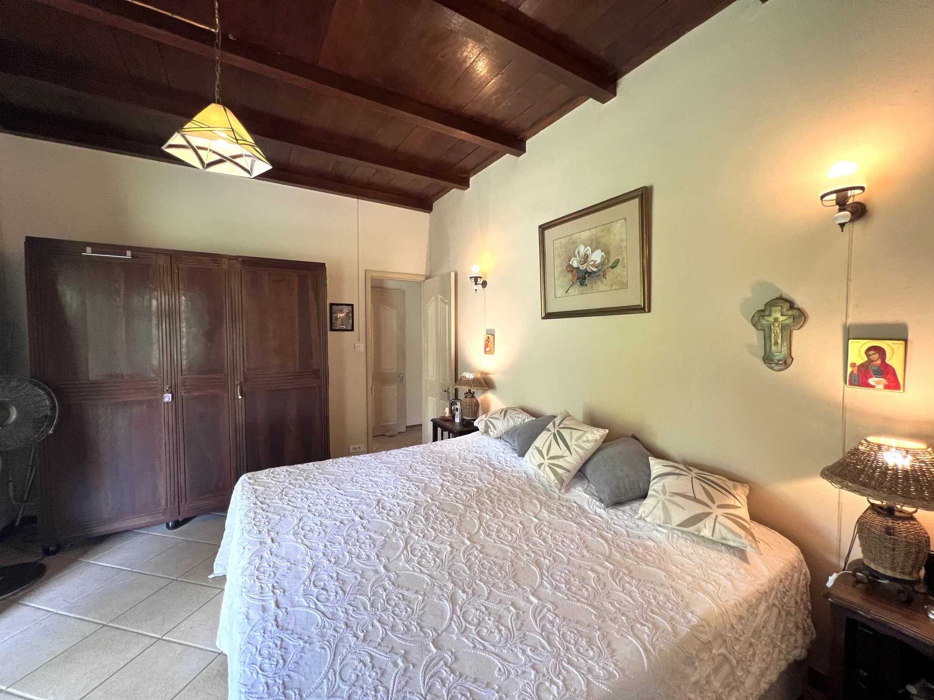 Bras d'Eau  - Propriété 8 Pi&egrave;ces 5 Chambres