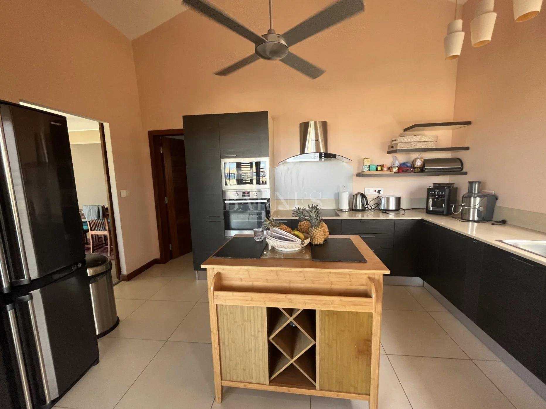 Rivière Noire  - Appartement 4 Pièces 3 Chambres