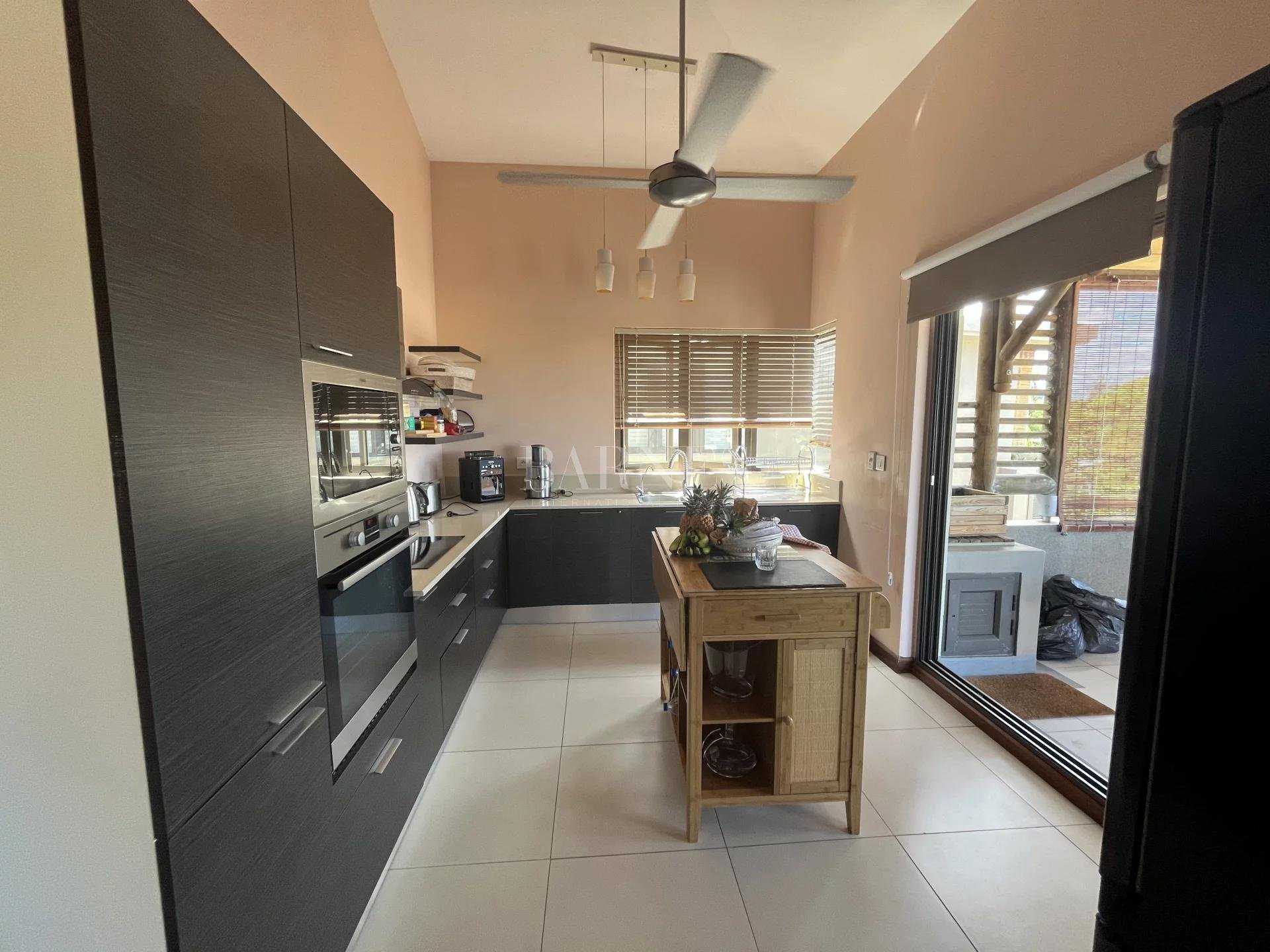 Rivière Noire  - Appartement 4 Pièces 3 Chambres