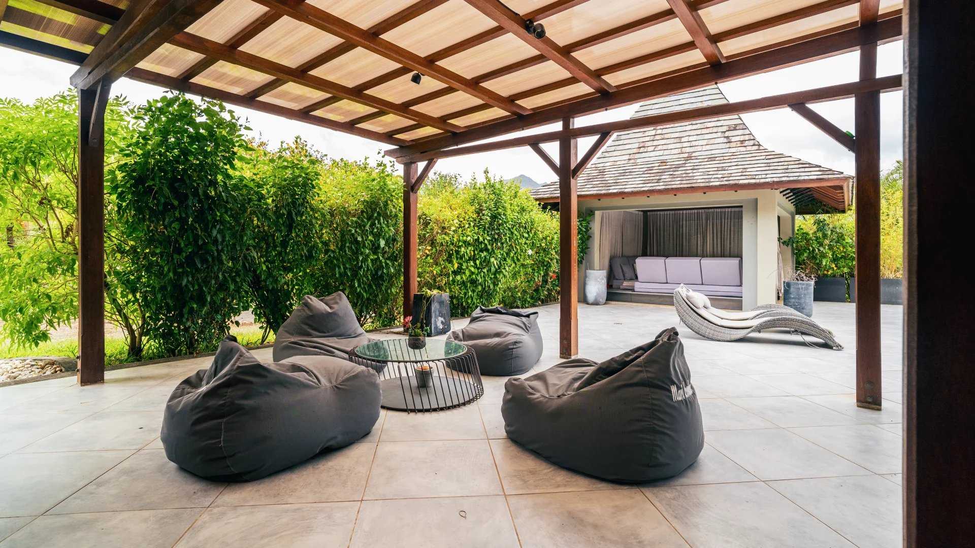 Rivière Noire  - Villa 13 Pi&egrave;ces 4 Chambres