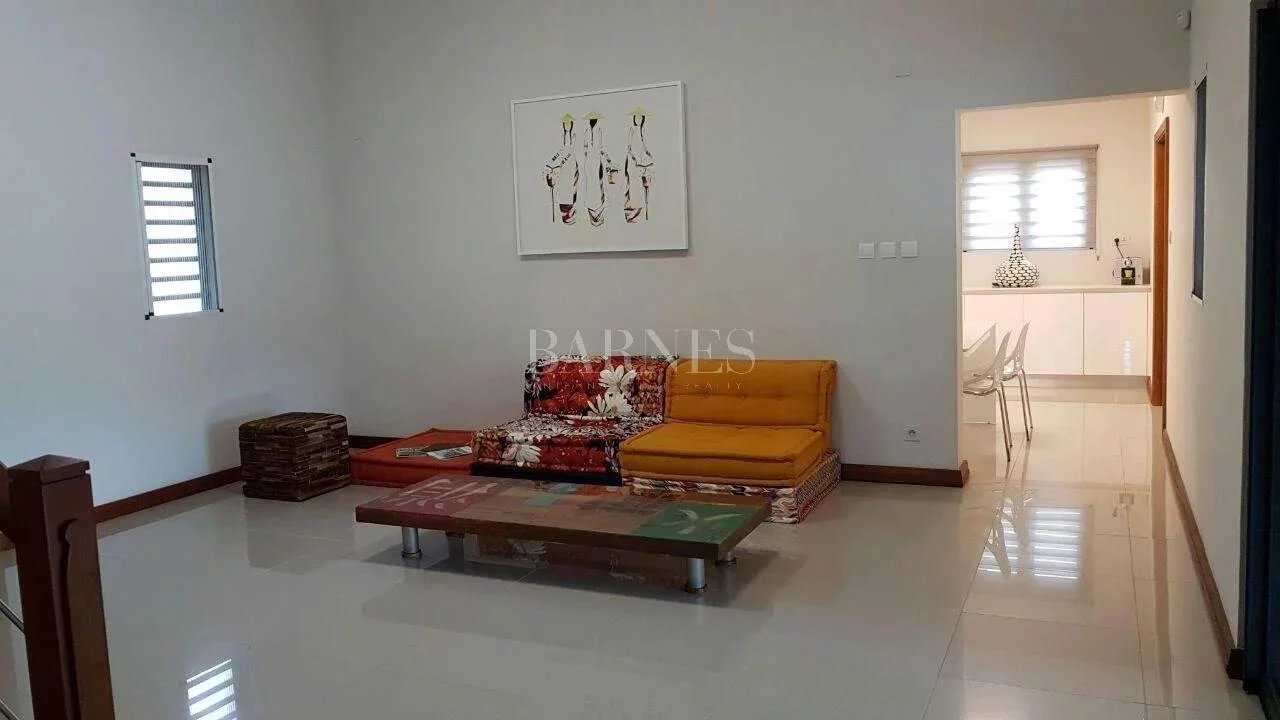 Rivière Noire  - Villa 5 Bedrooms