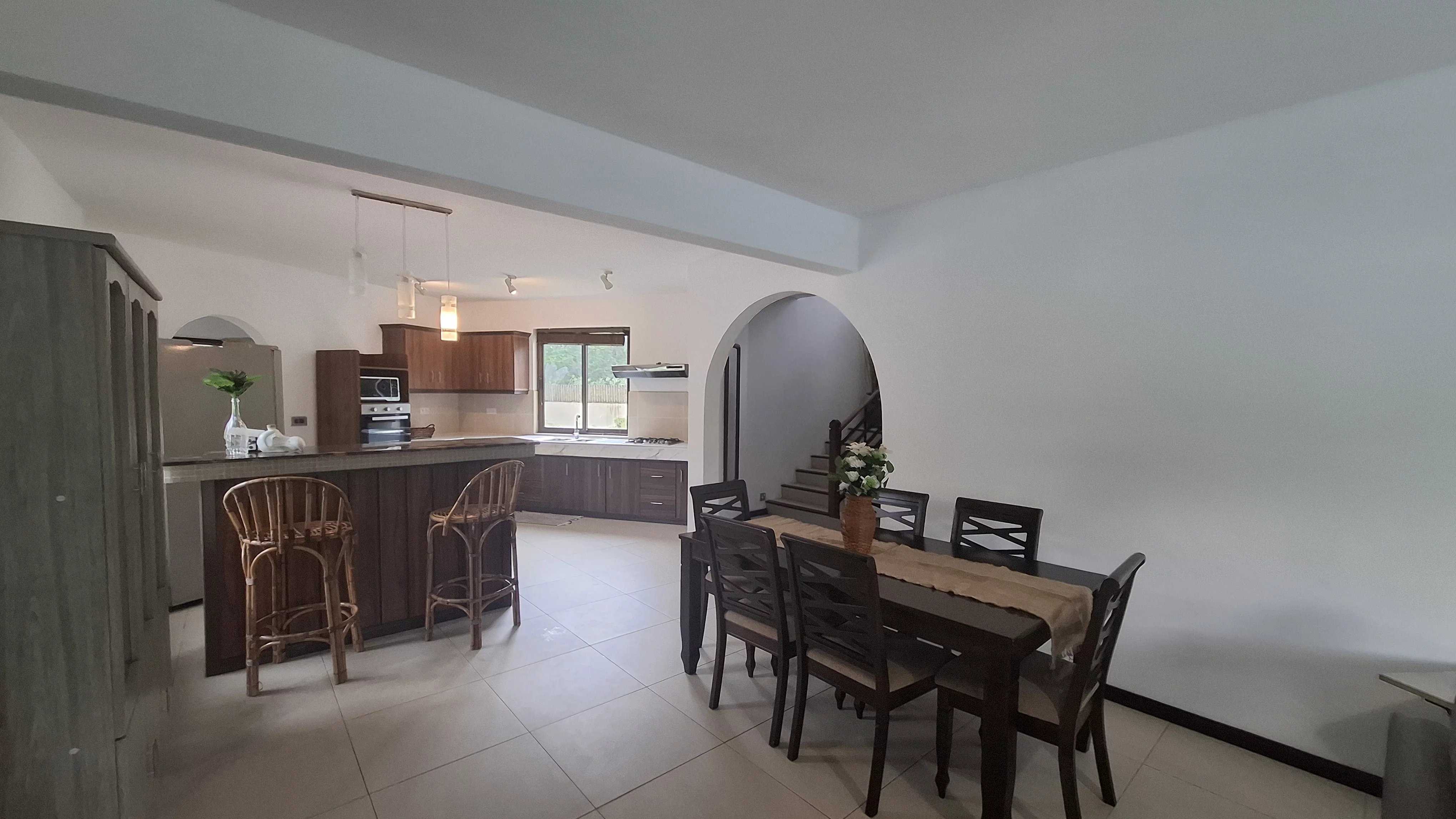 Petite Rivière Noire  - Villa 5 Pi&egrave;ces 4 Chambres