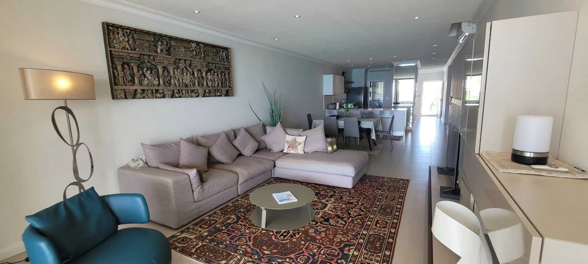 Grand Baie  - Appartement 4 Pi&egrave;ces 3 Chambres