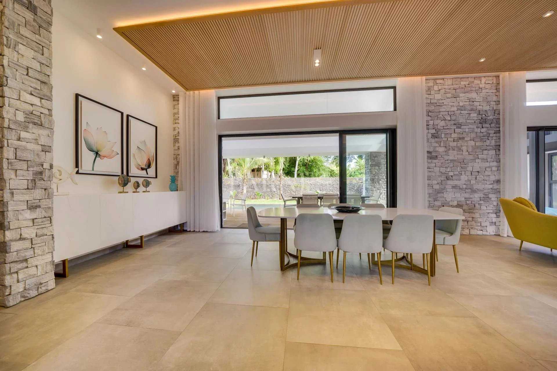 Grand Baie  - Villa 4 Bedrooms