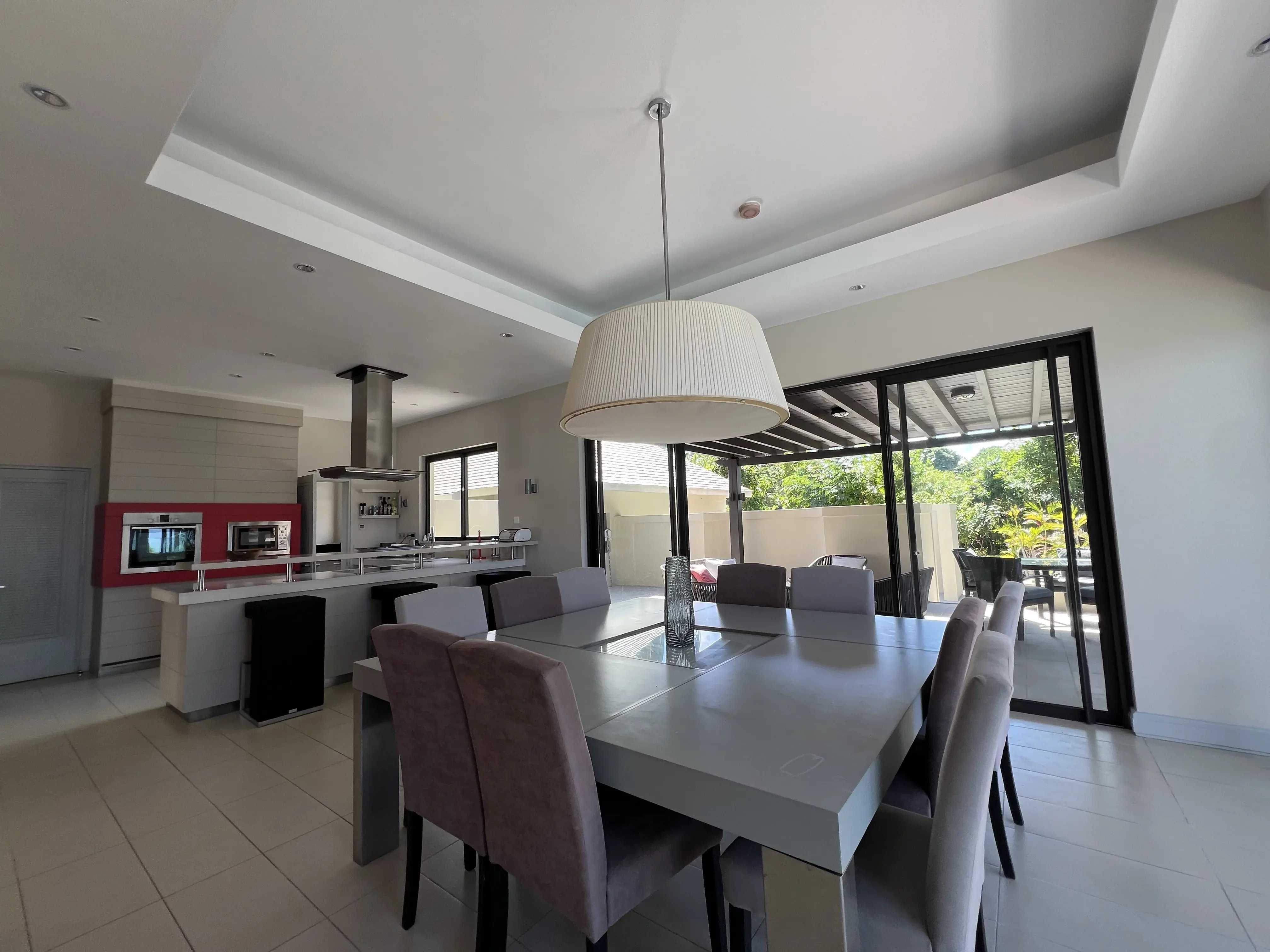 Beau Champ  - Villa 6 Pi&egrave;ces 5 Chambres
