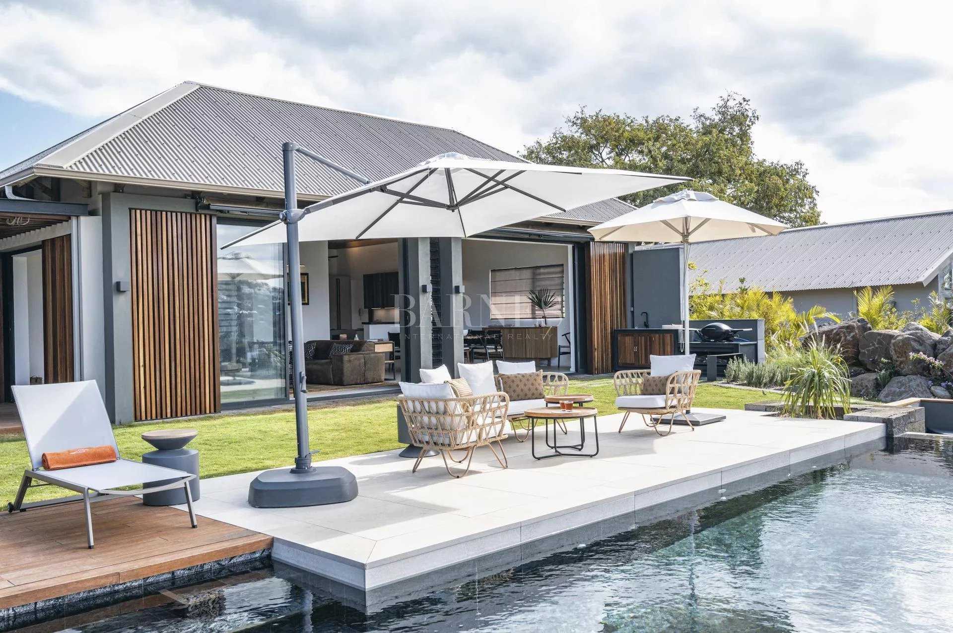 Rivière Noire  - Villa 5 Bedrooms