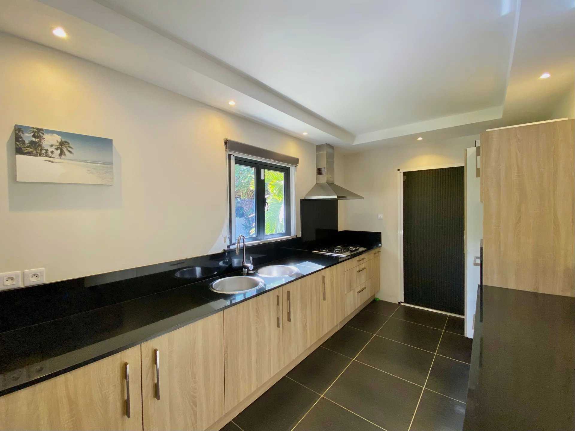 Rivière Noire  - Villa 6 Bedrooms