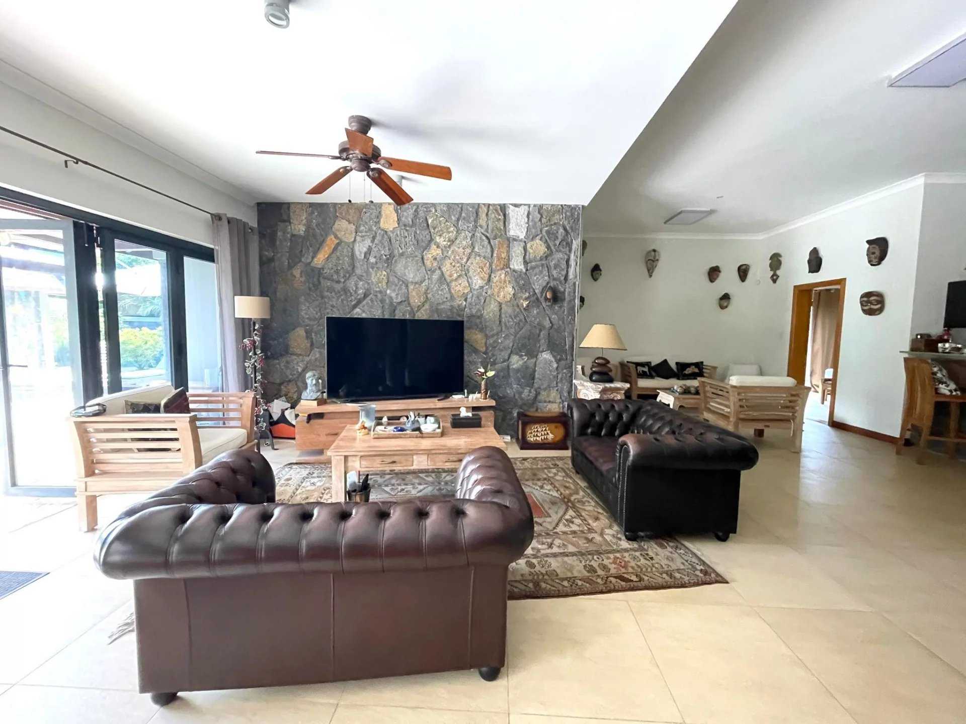 Rivière Noire  - Villa 9 Pi&egrave;ces 4 Chambres