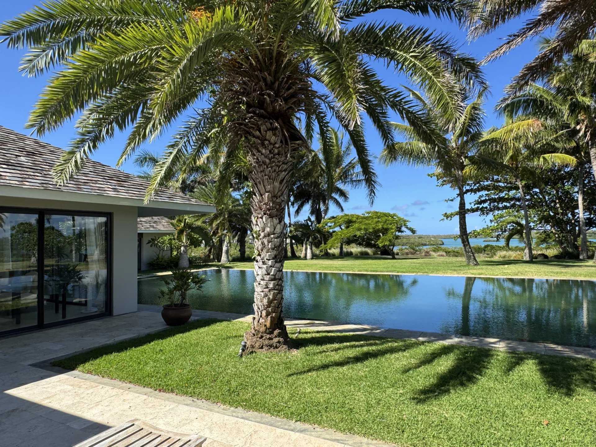 Beau Champ  - Villa 7 Pièces 6 Chambres