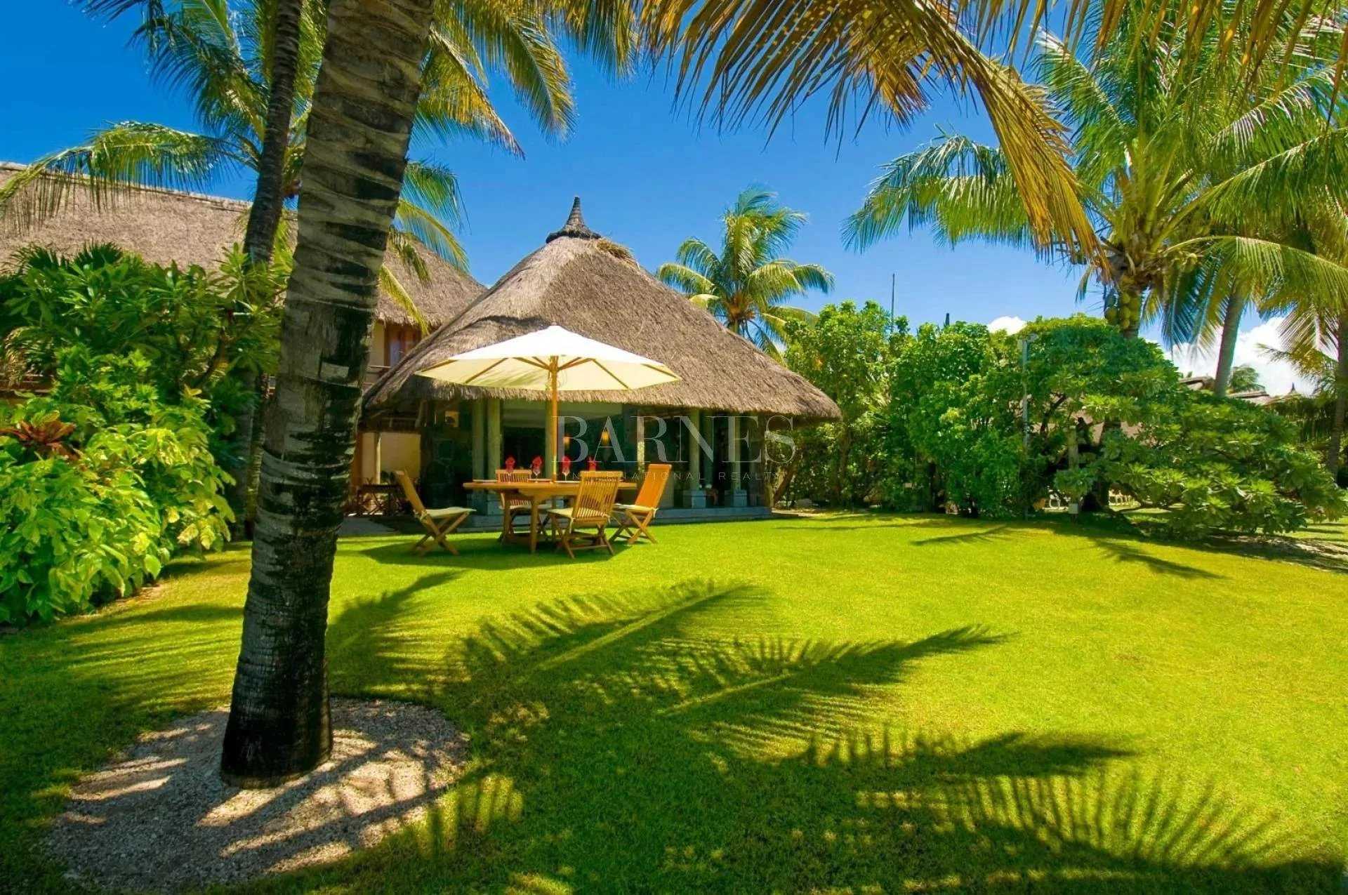 Belle Mare  - Villa 5 Bedrooms