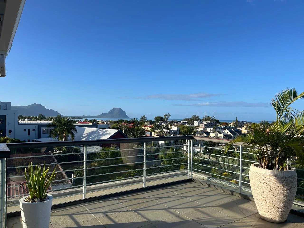 Tamarin  - Penthouse 3 Bedrooms