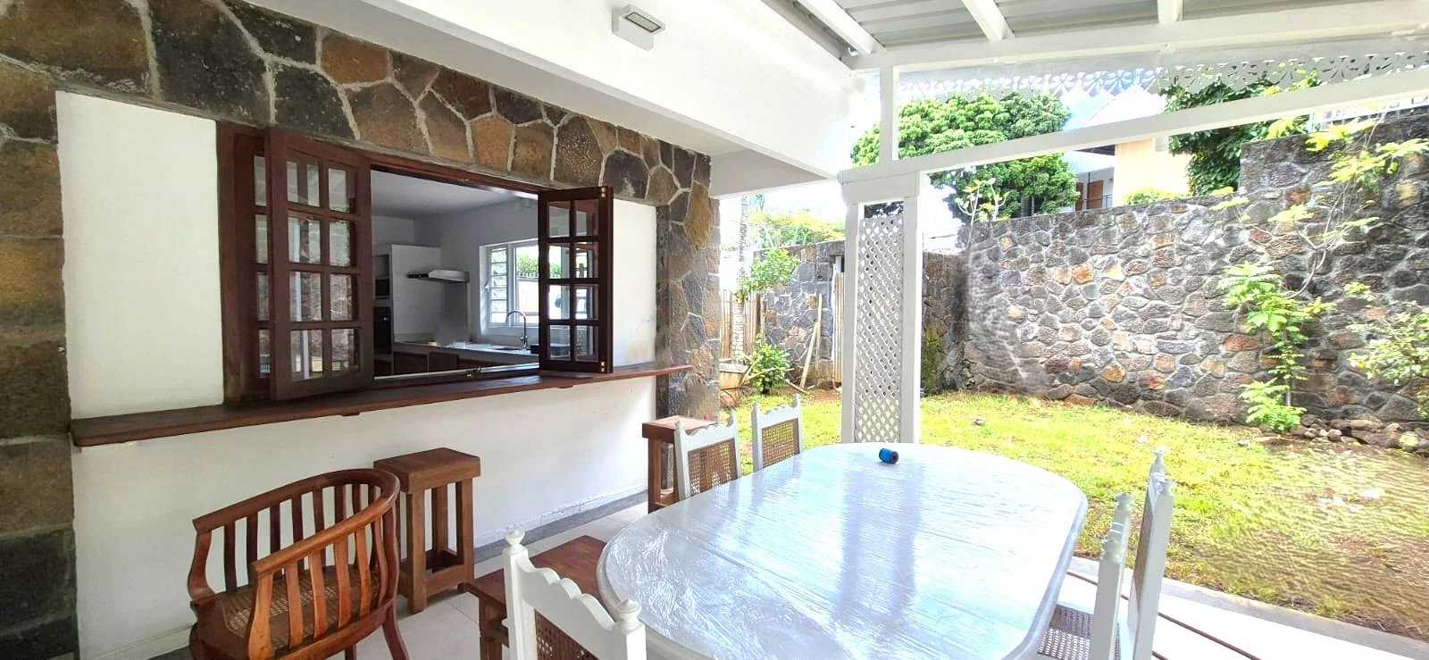 Grand Baie  - Maison 5 Pi&egrave;ces 4 Chambres