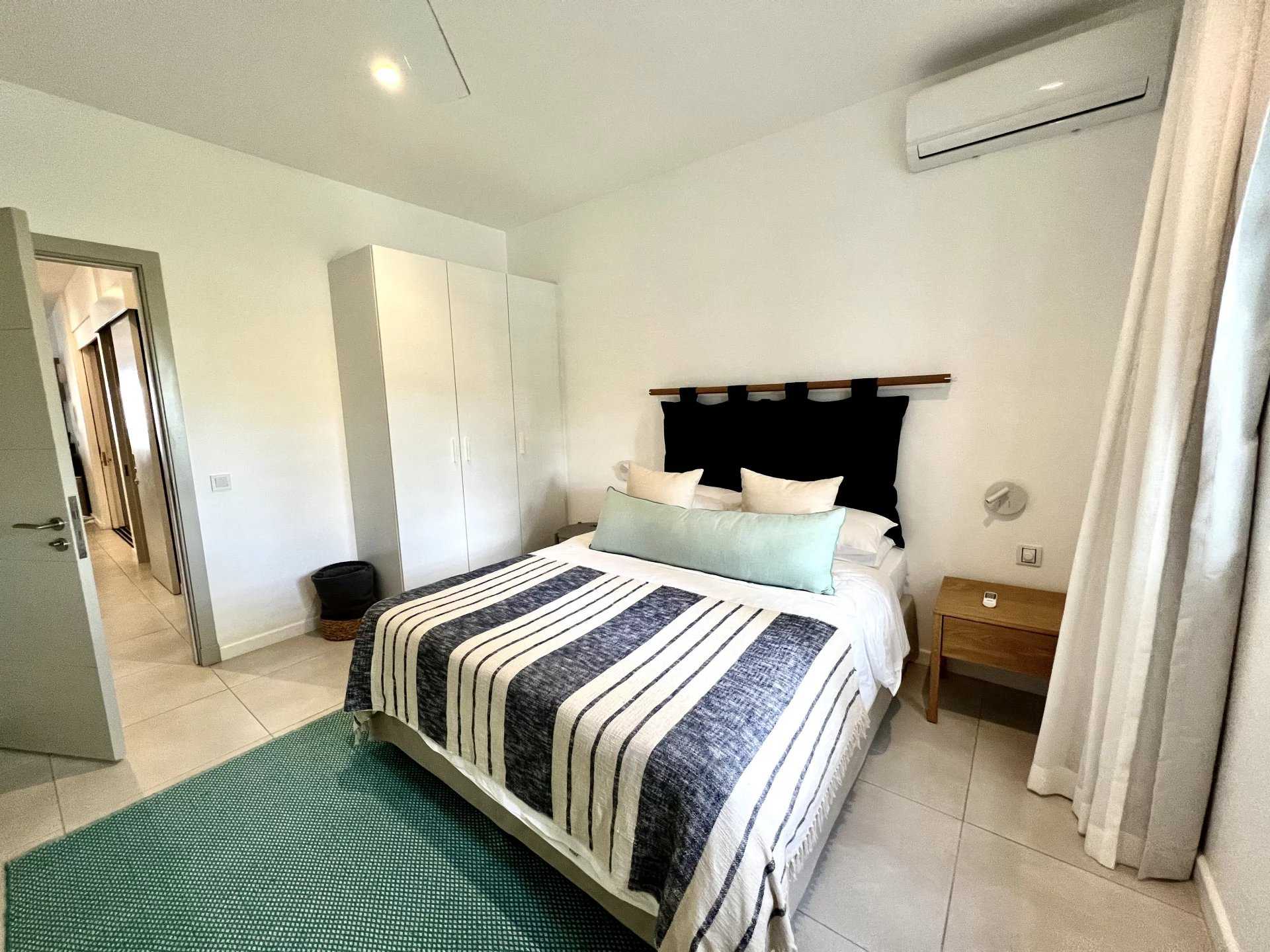 Poste Lafayette  - Apartment 3 Bedrooms