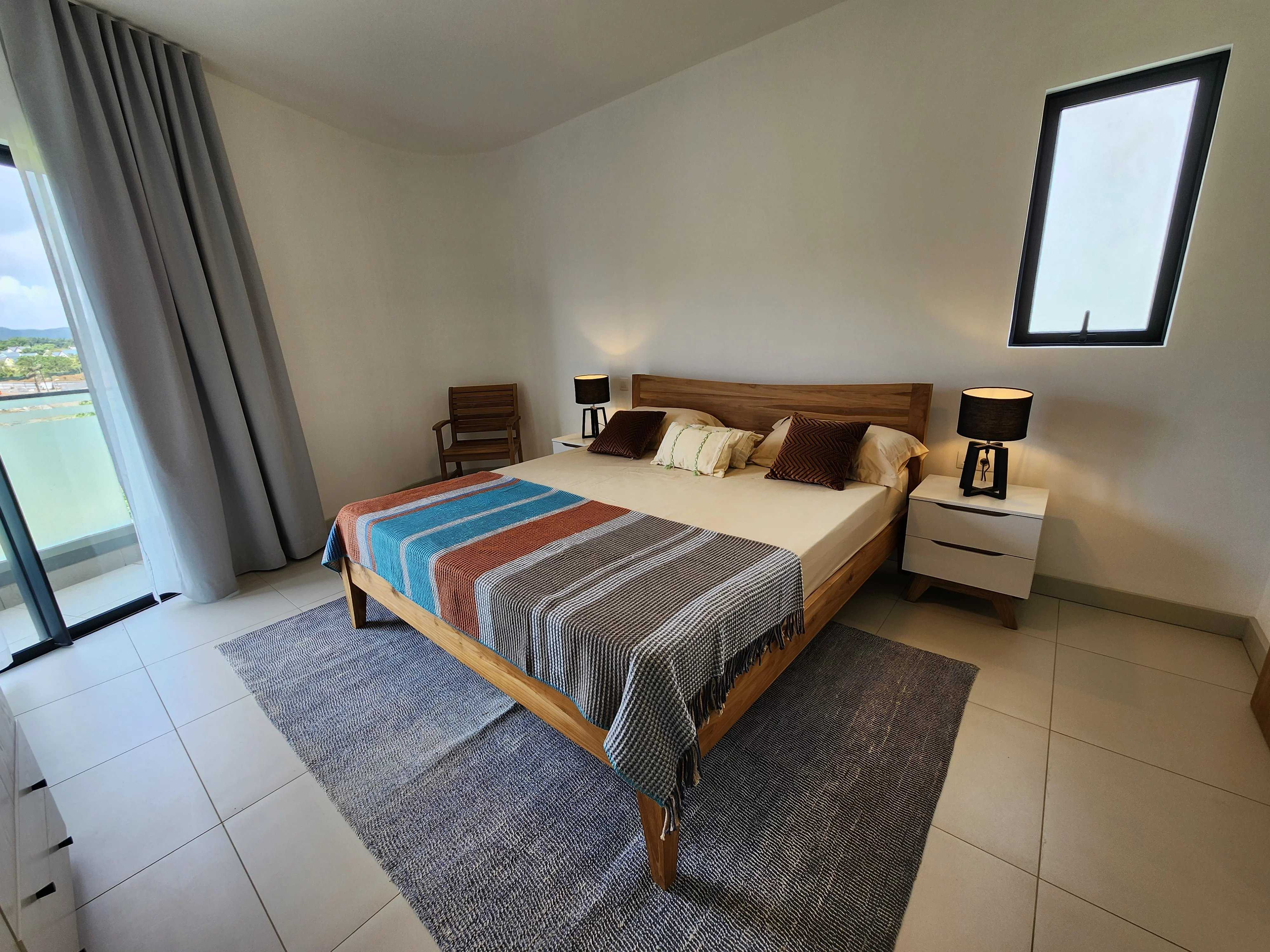 Moka  - Ático 4 Cuartos 3 Habitaciones